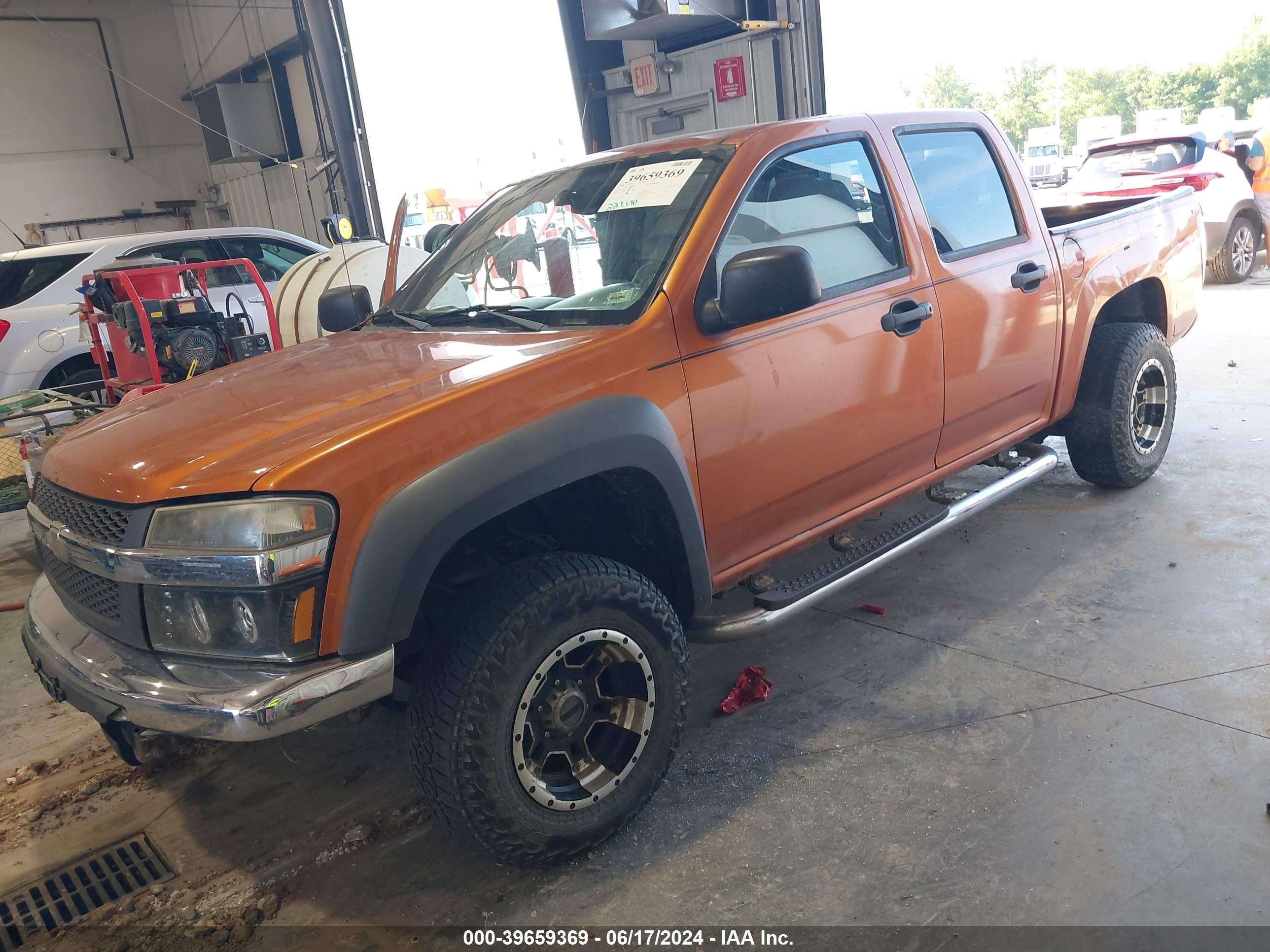2005 Chevrolet Colorado Ls Orange vin: 1GCDT136958110388