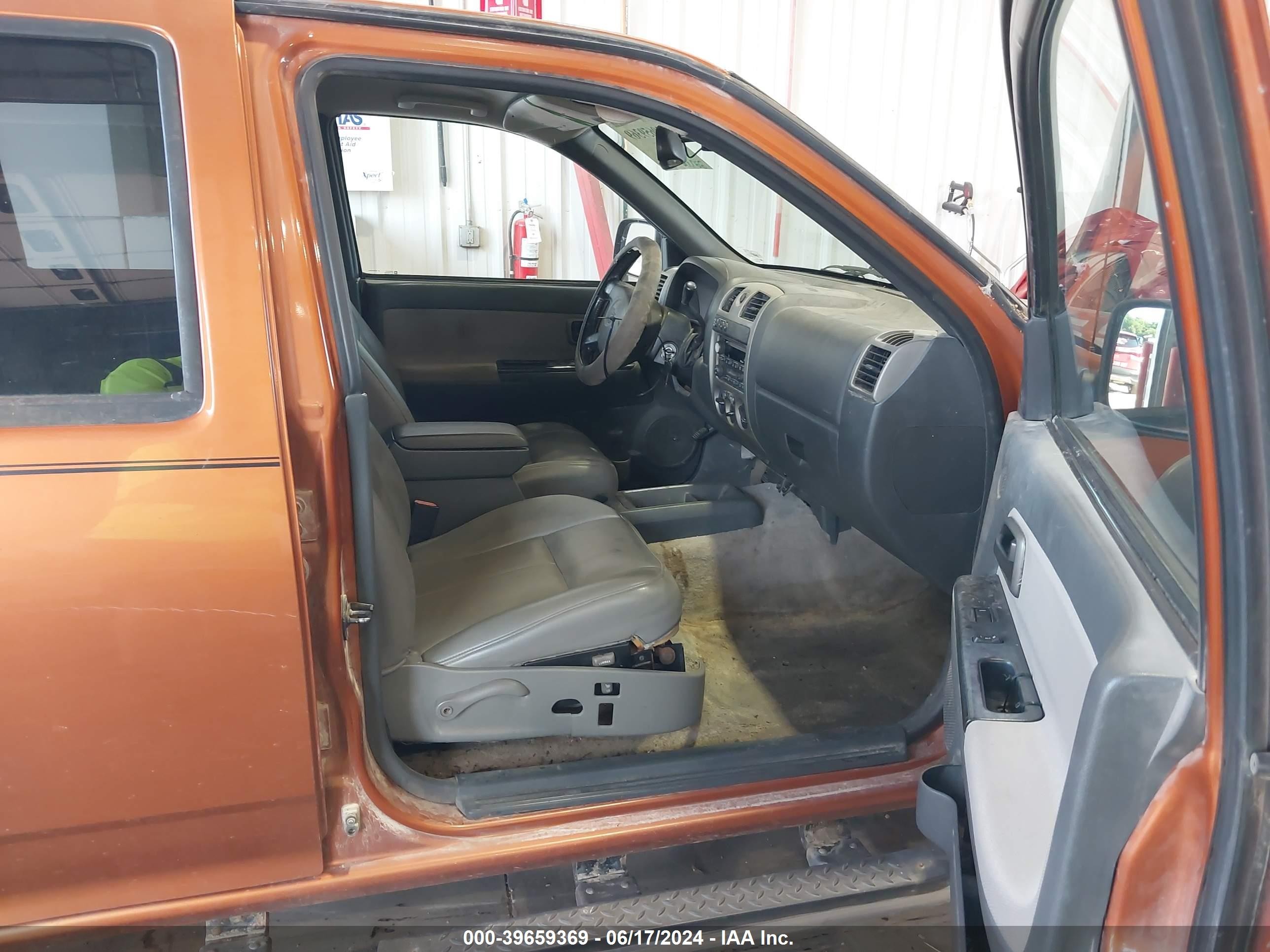 2005 Chevrolet Colorado Ls Orange vin: 1GCDT136958110388