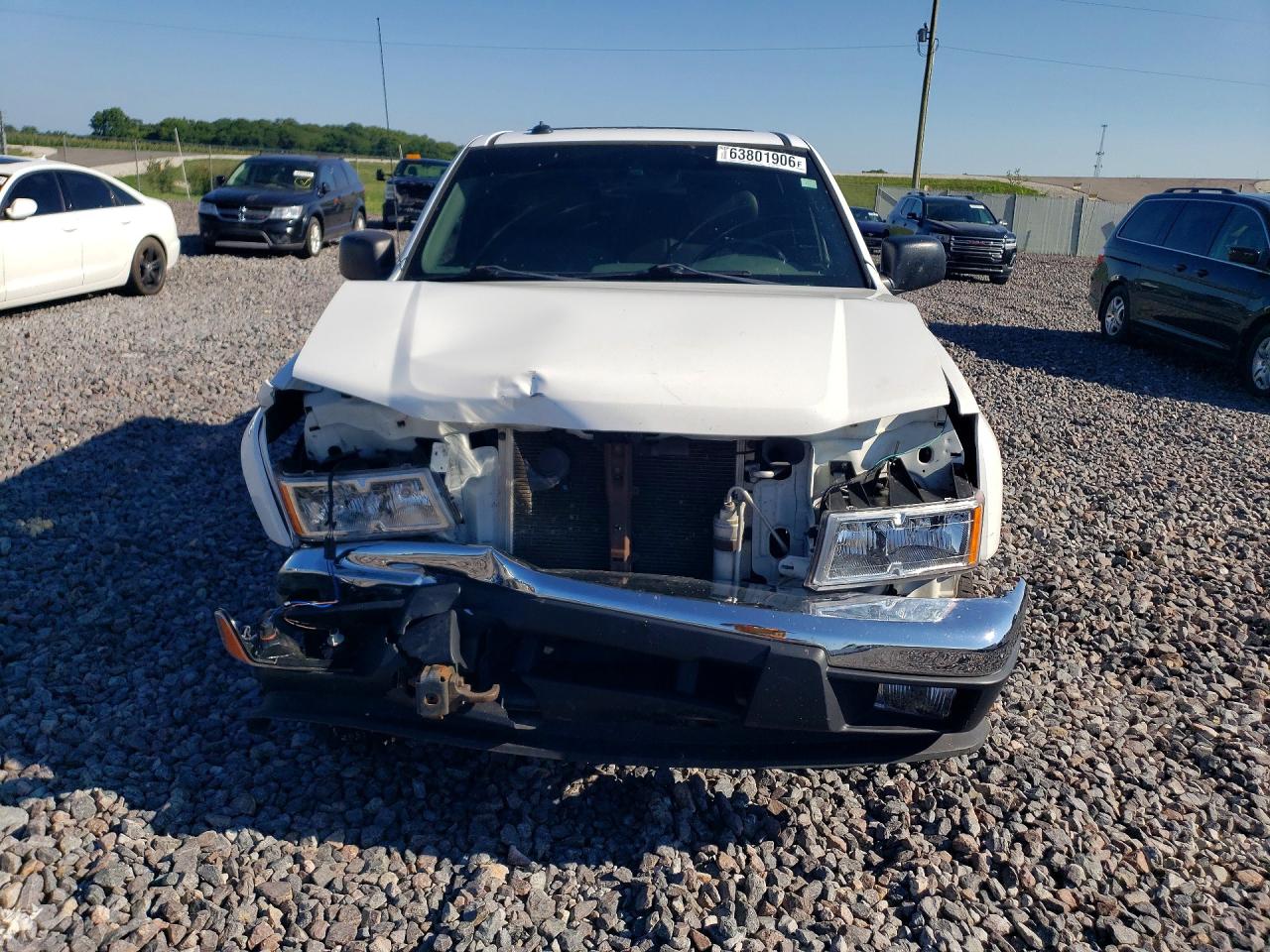 2005 Chevrolet Colorado Белый vin: 1GCDT136958184832