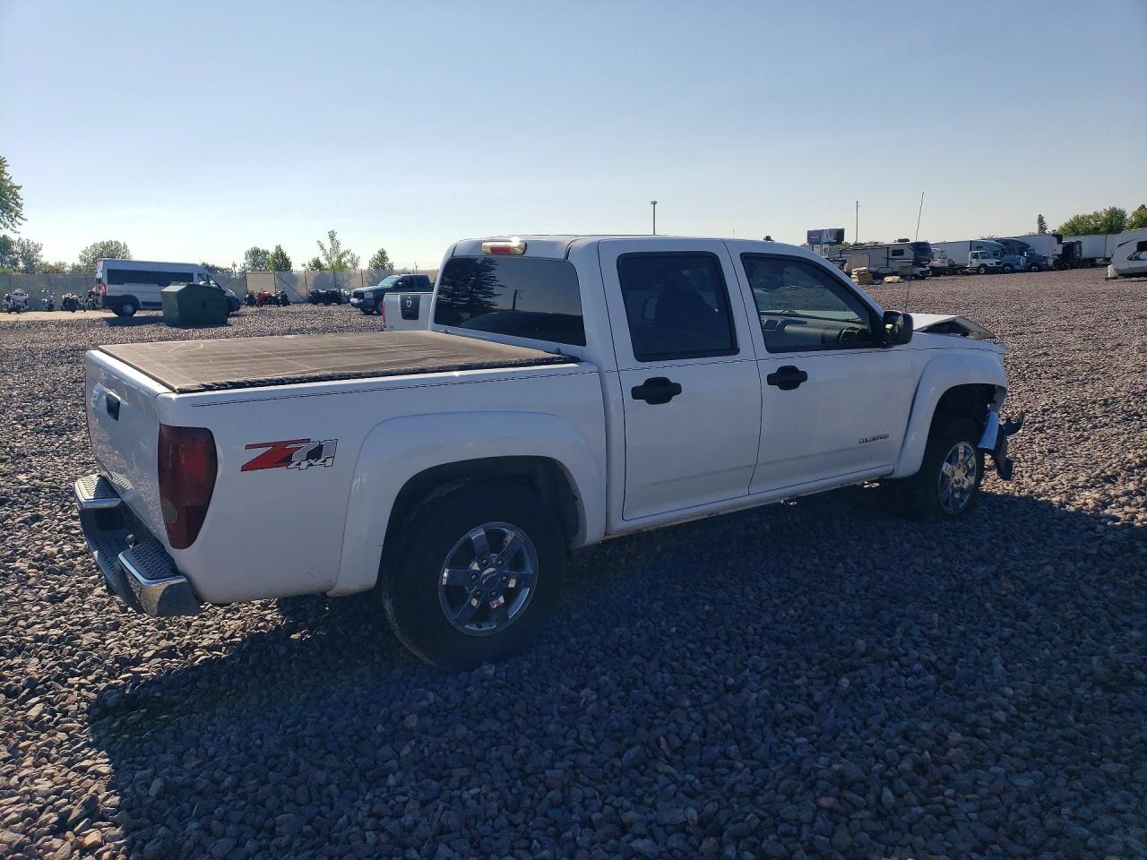 2005 Chevrolet Colorado Белый vin: 1GCDT136958184832
