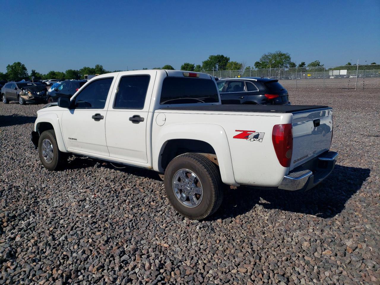2005 Chevrolet Colorado Белый vin: 1GCDT136958184832