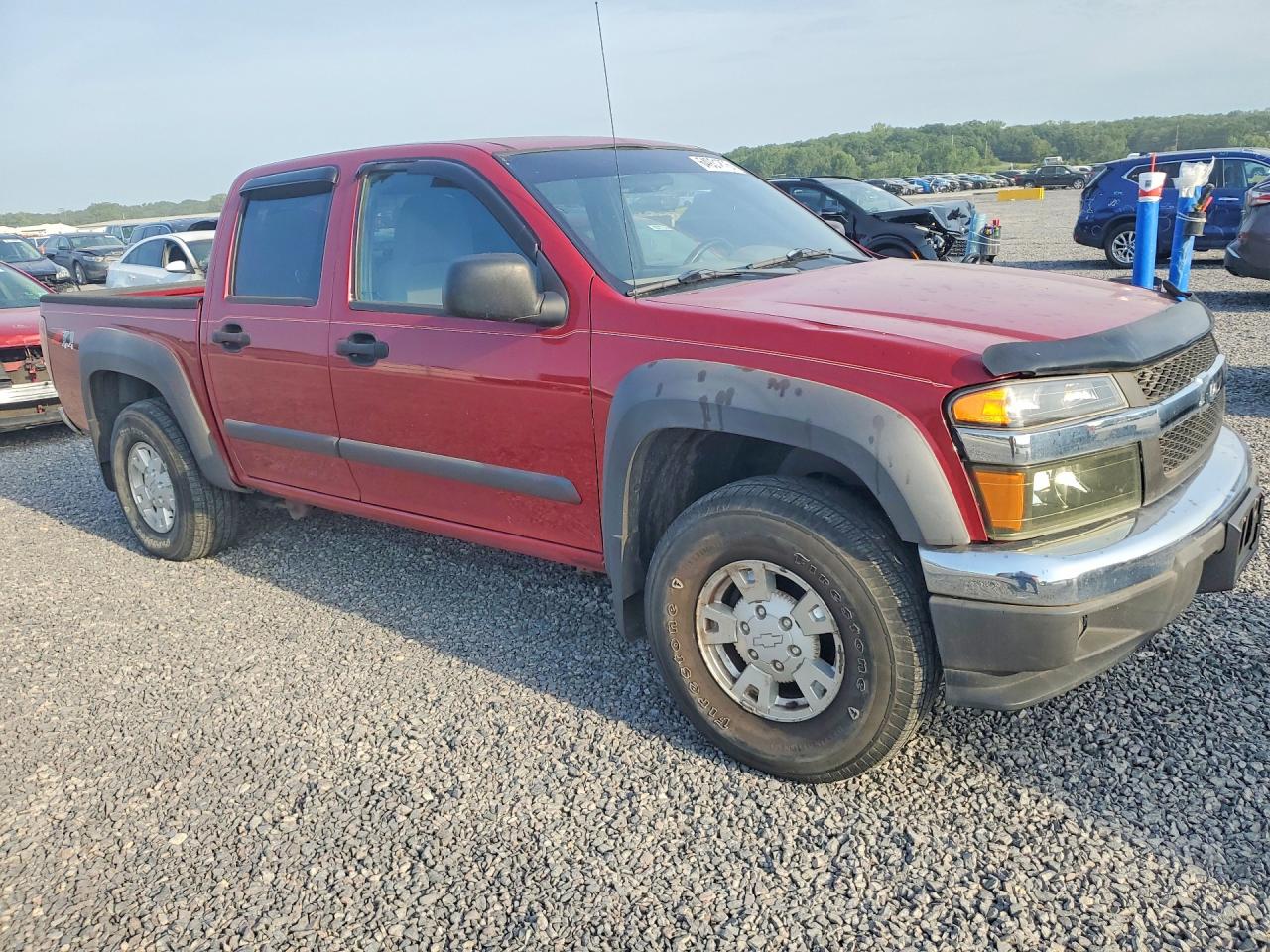 2005 Chevrolet Colorado Red vin: 1GCDT136958207347