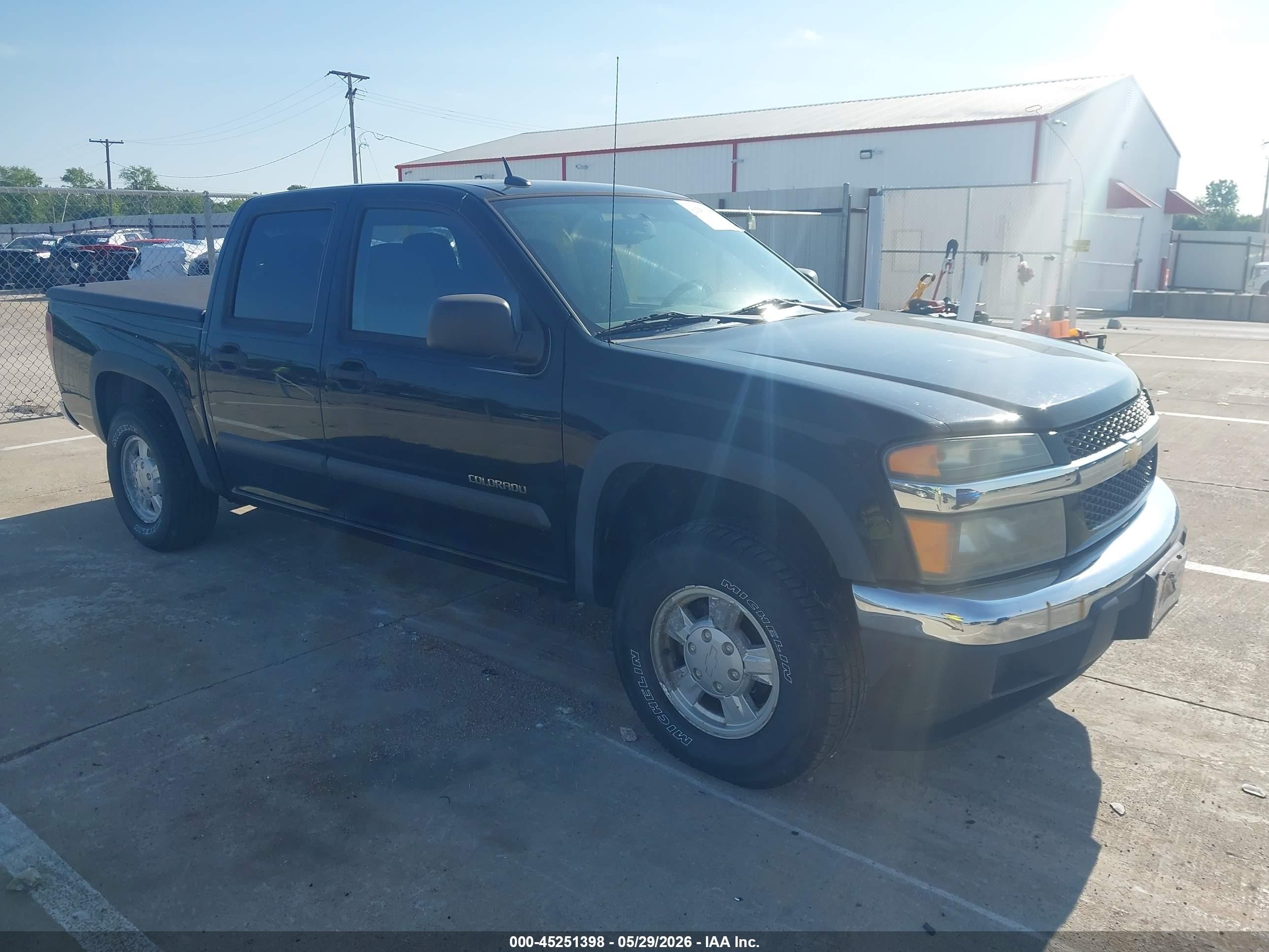 2005 Chevrolet Colorado Ls Black vin: 1GCDT136X58217563