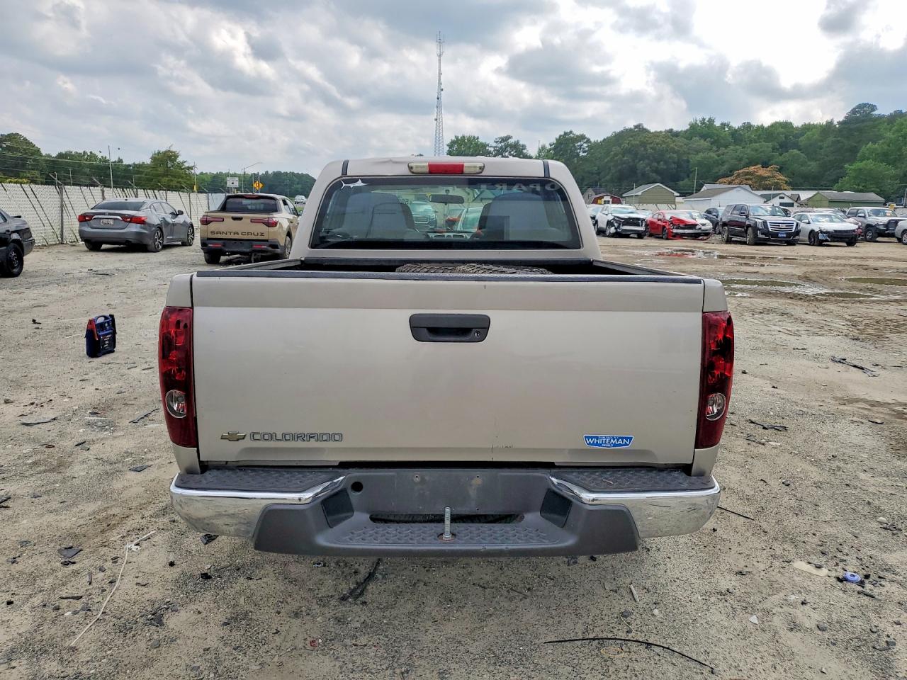 2006 Chevrolet Colorado Silver vin: 1GCDT138268261981