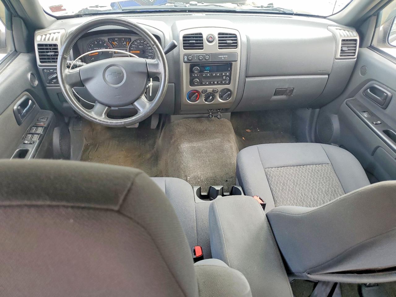 2006 Chevrolet Colorado Silver vin: 1GCDT138268261981