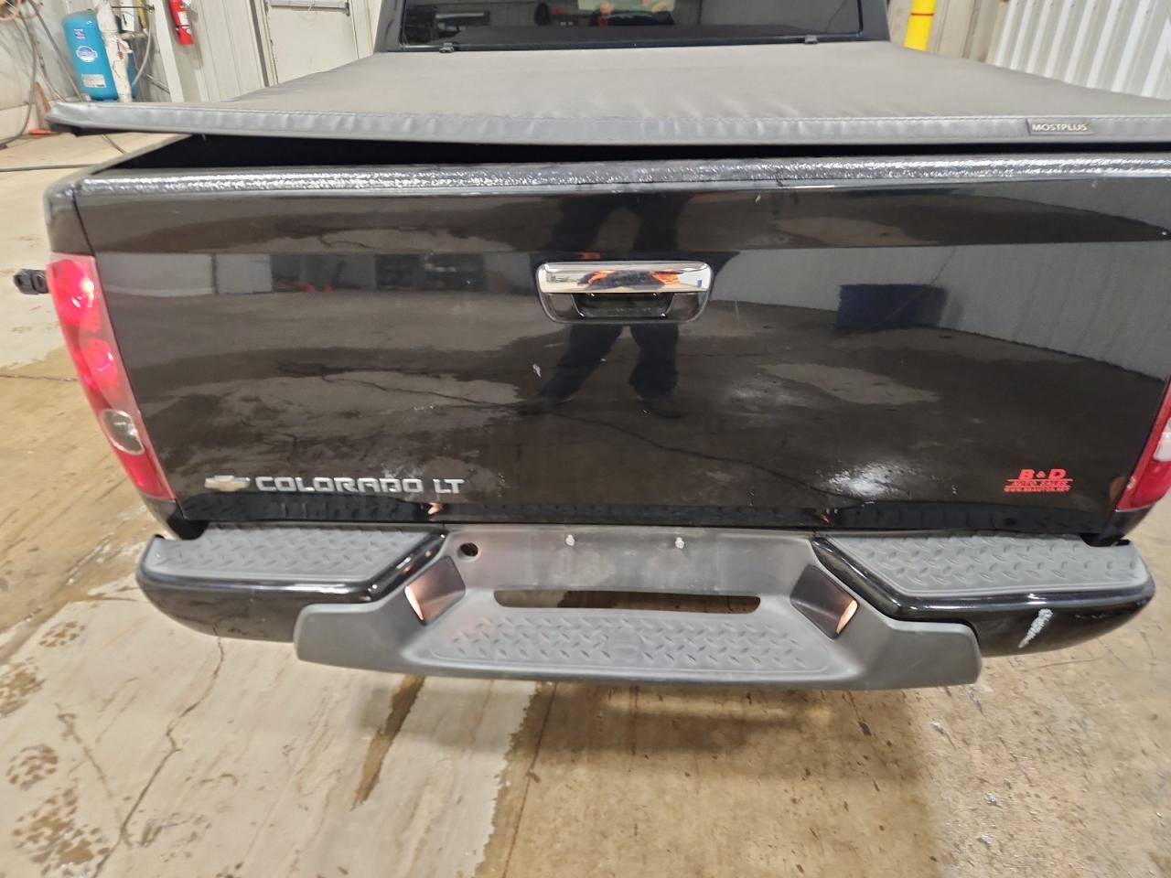 2009 Chevrolet Colorado Черный vin: 1GCDT13E298142516 Damage: Tailgate, Heavy Scratch, 1/2 To 1 Inch