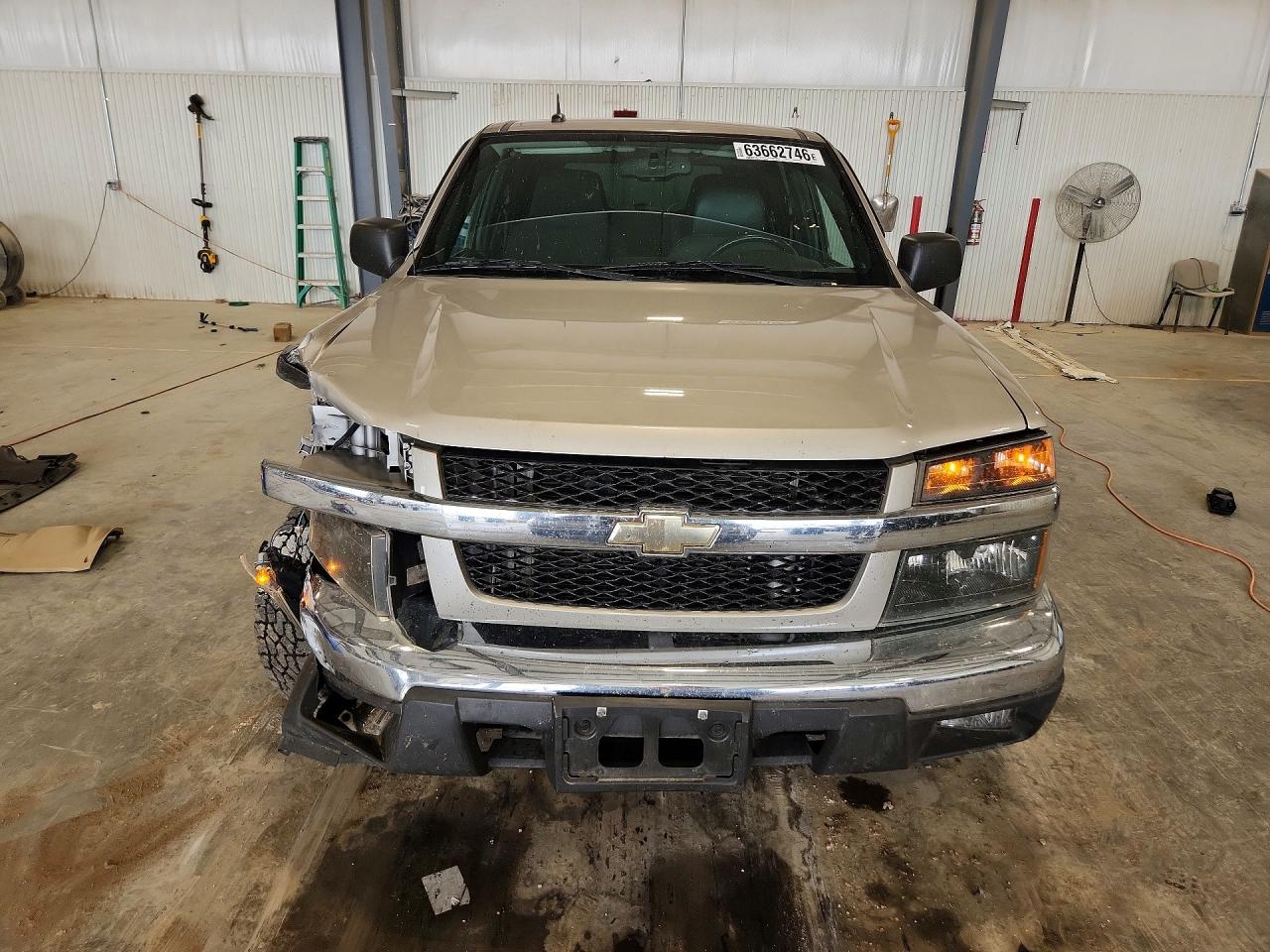 2008 Chevrolet Colorado Серебряный vin: 1GCDT13E488154794