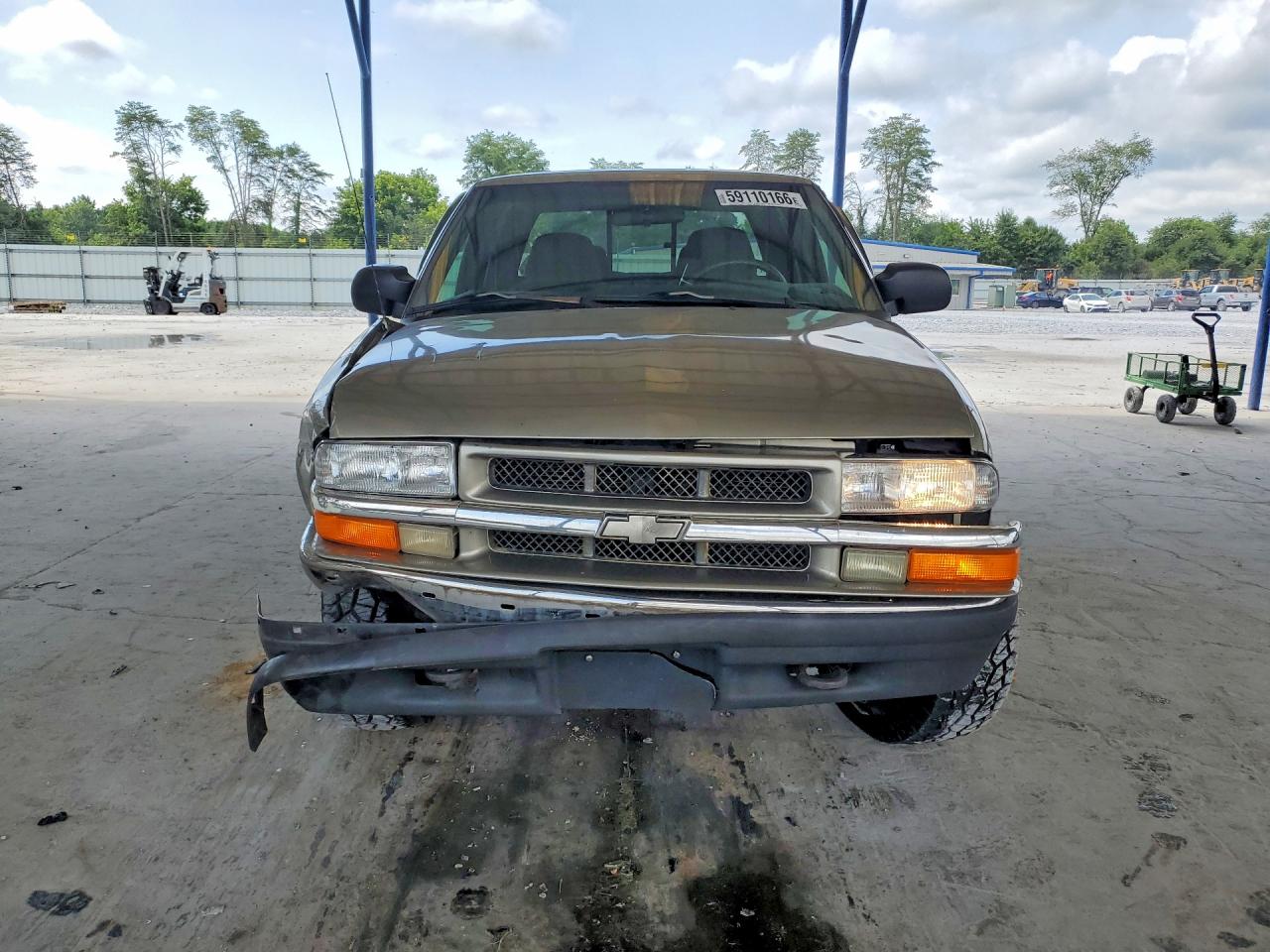 2001 Chevrolet S Truck S10 Gold vin: 1GCDT13W11K262873