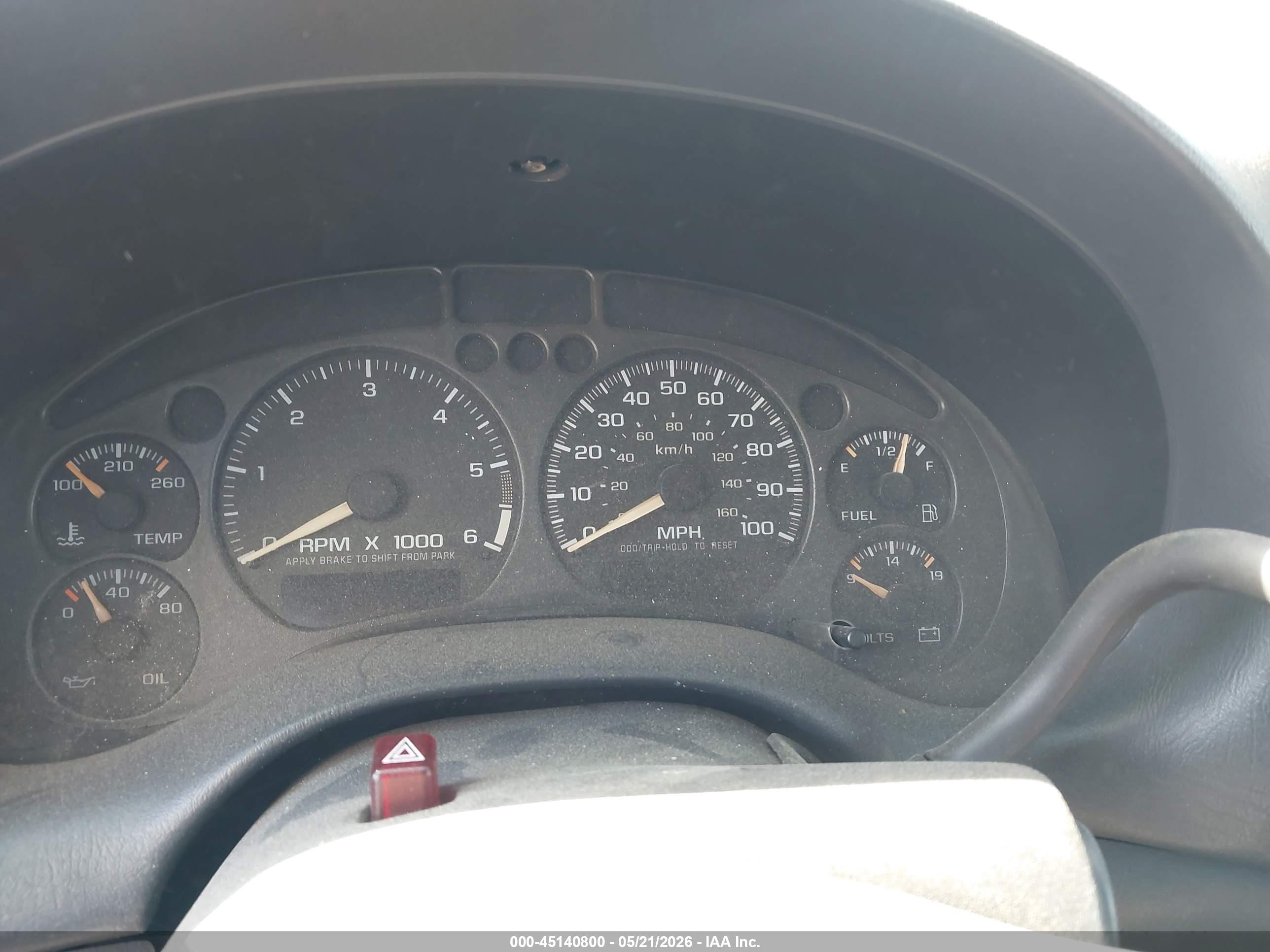 2002 Chevrolet S-10 Ls Белый vin: 1GCDT13W22K146860