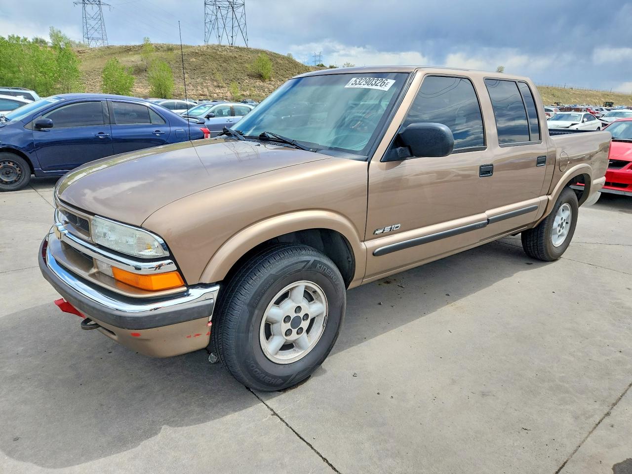 2002 Chevrolet S Truck S10 Gold vin: 1GCDT13W22K154604