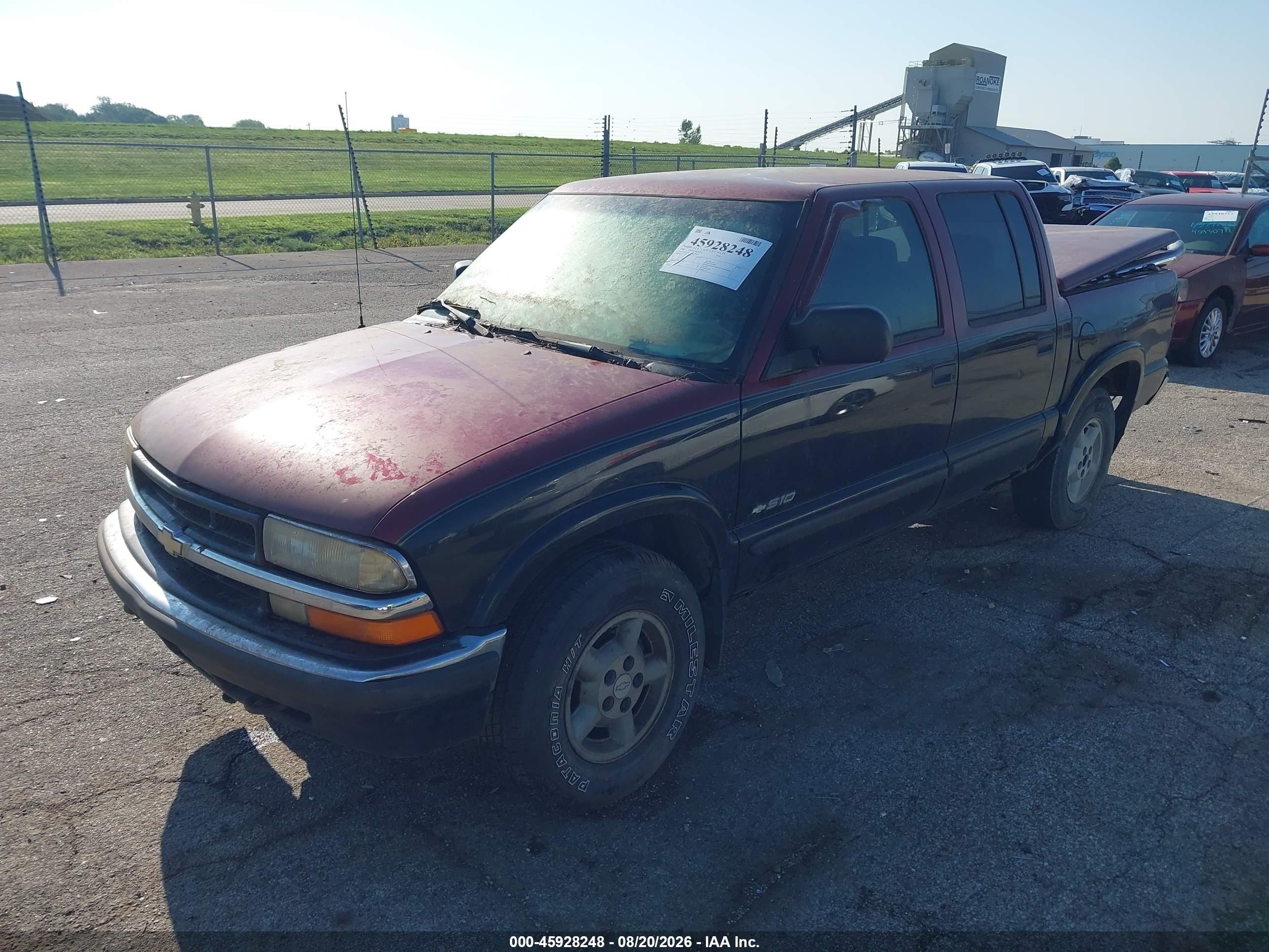 2002 Chevrolet S-10 Ls Purple vin: 1GCDT13W42K173574