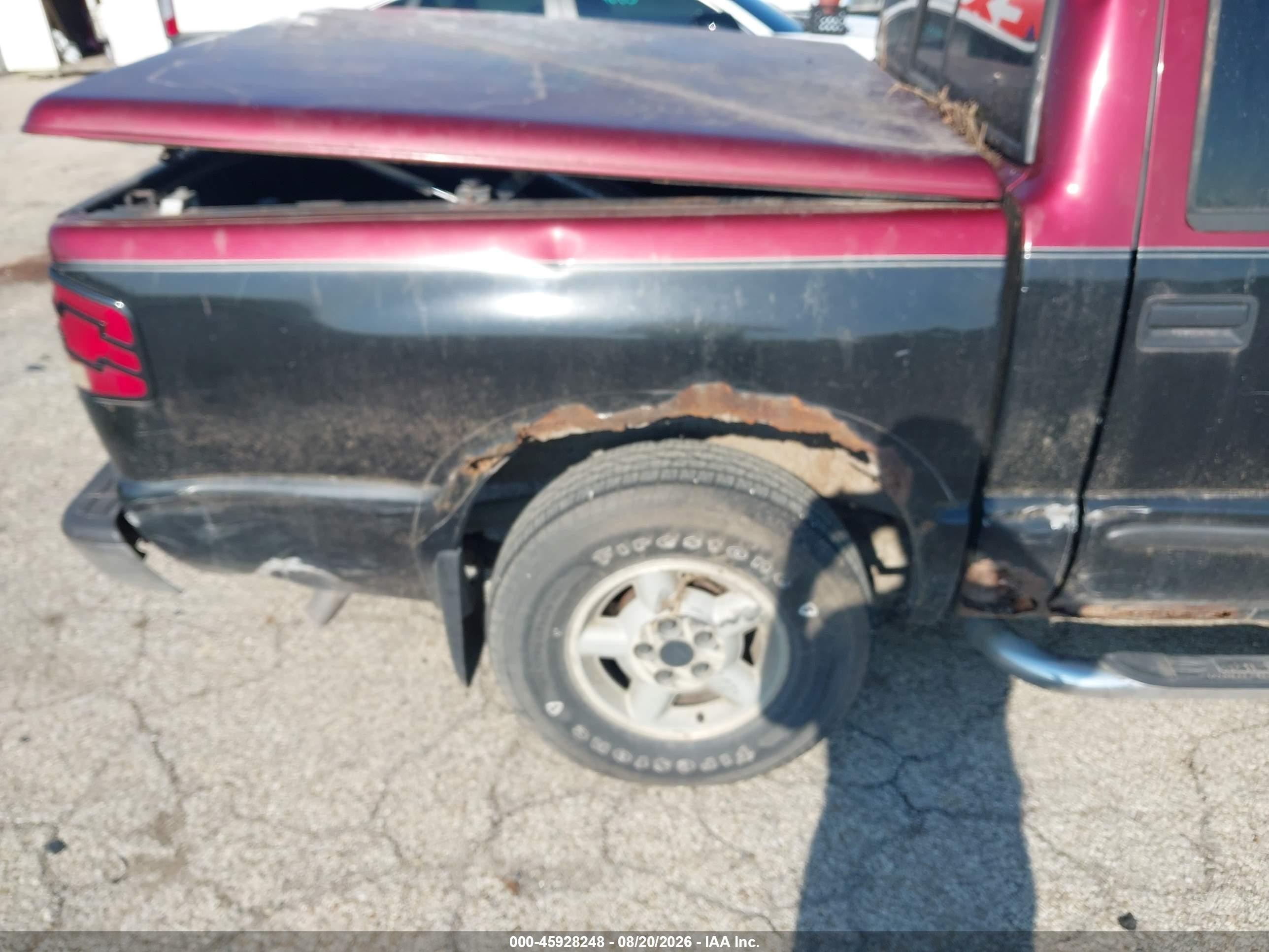 2002 Chevrolet S-10 Ls Purple vin: 1GCDT13W42K173574