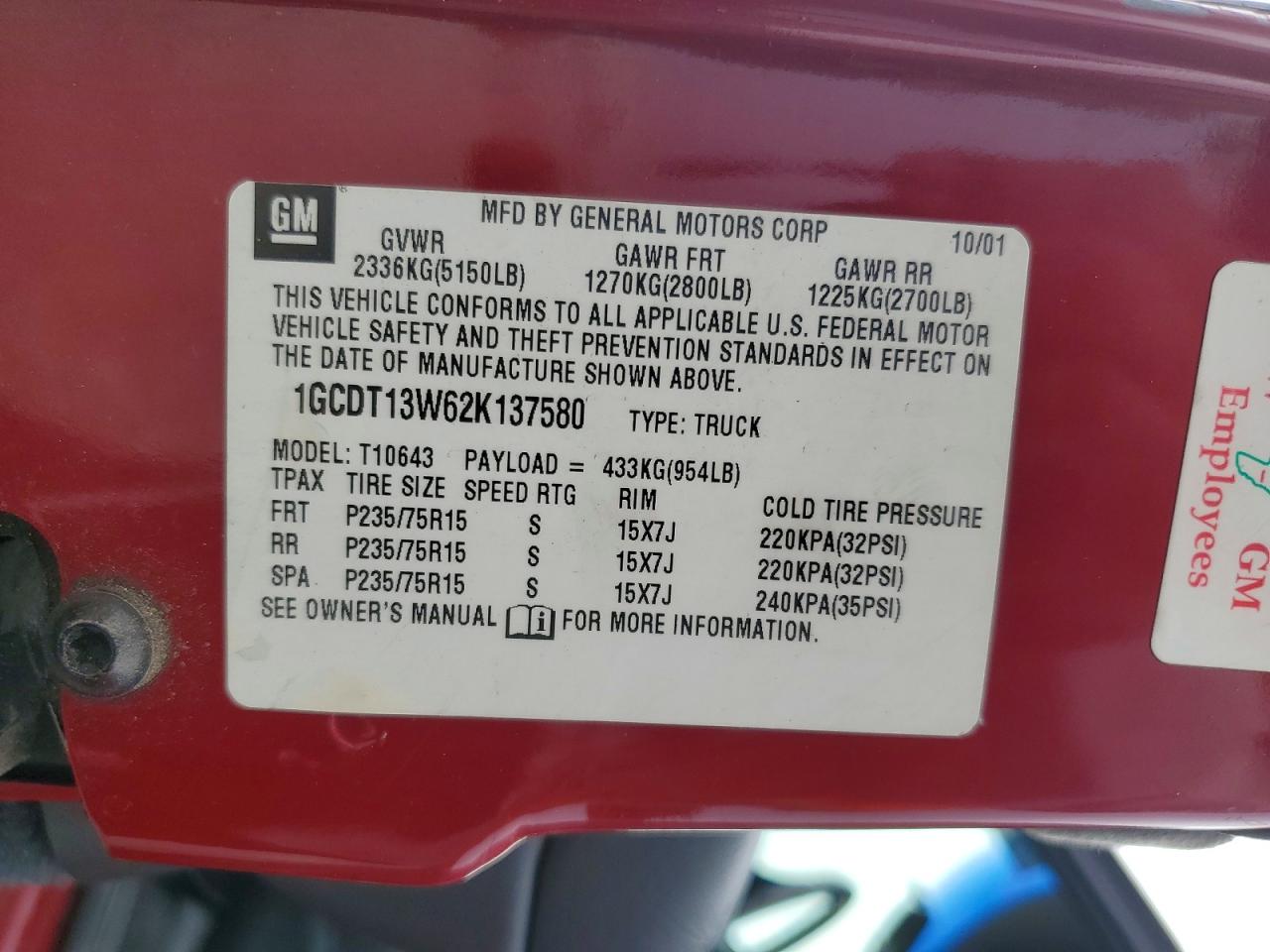 2002 Chevrolet S Truck S10 Red vin: 1GCDT13W62K137580