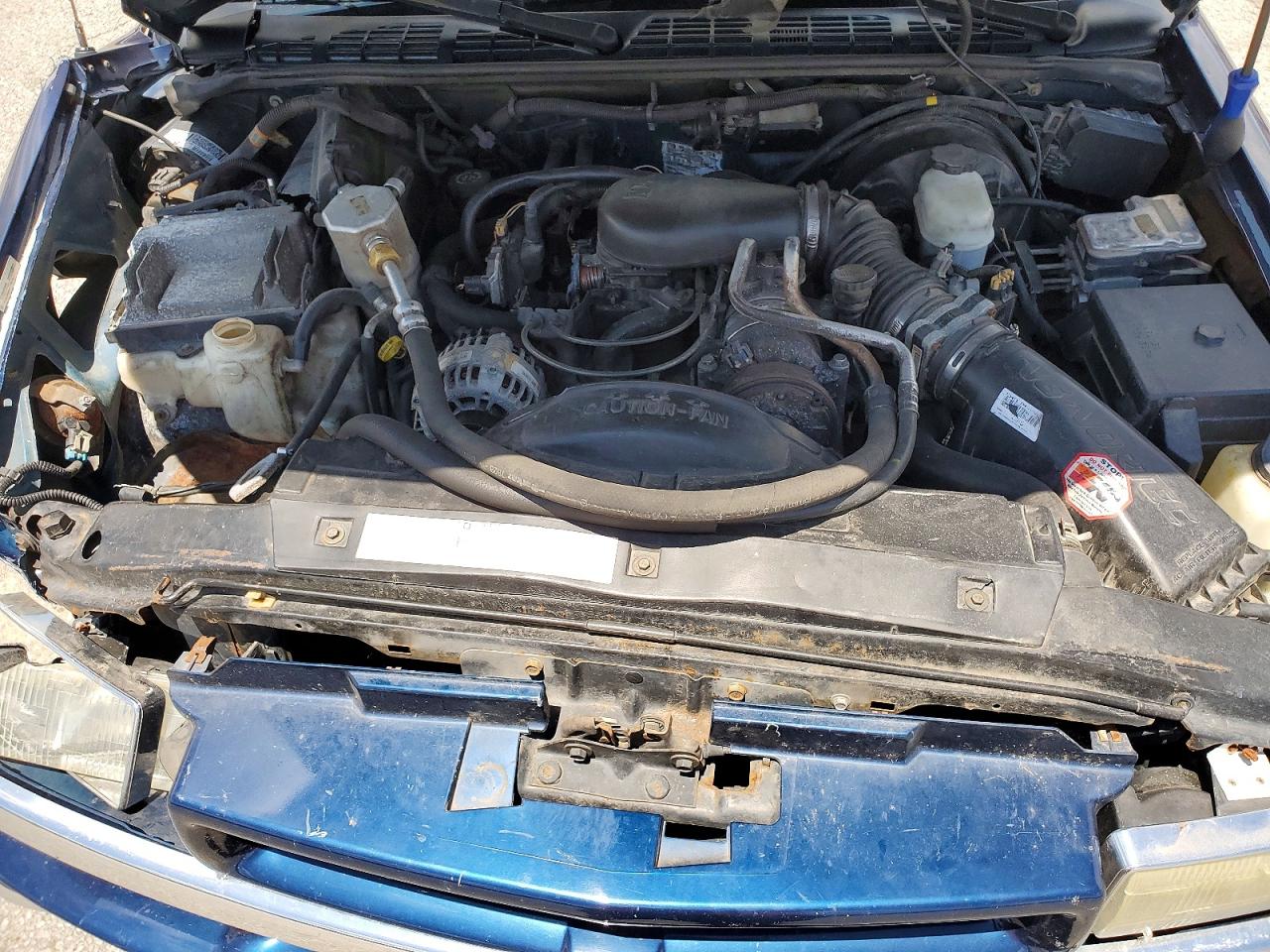 2002 Chevrolet .s10 Синий vin: 1GCDT13W62K192403