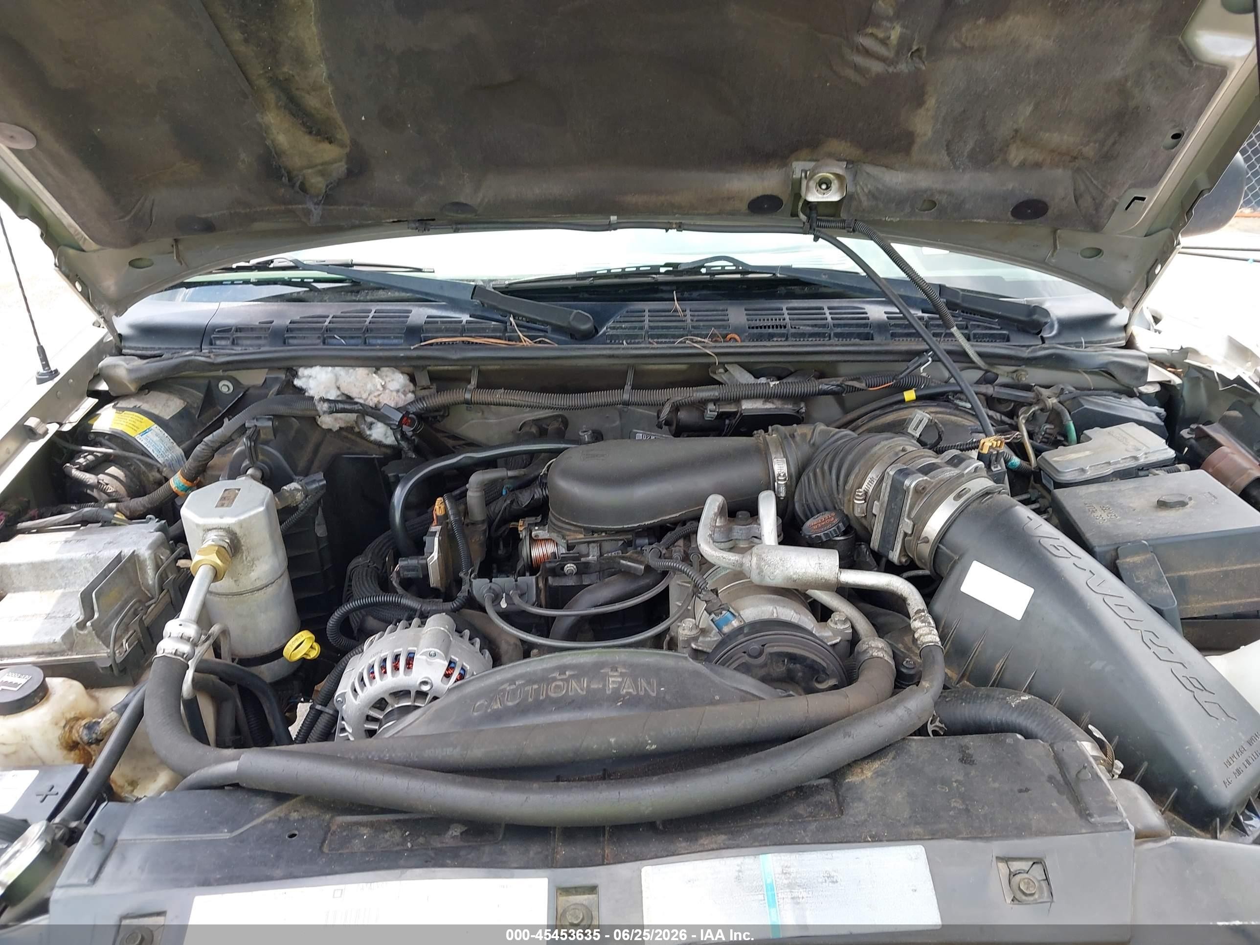 2002 Chevrolet S-10 Ls Beige vin: 1GCDT13W72K132338