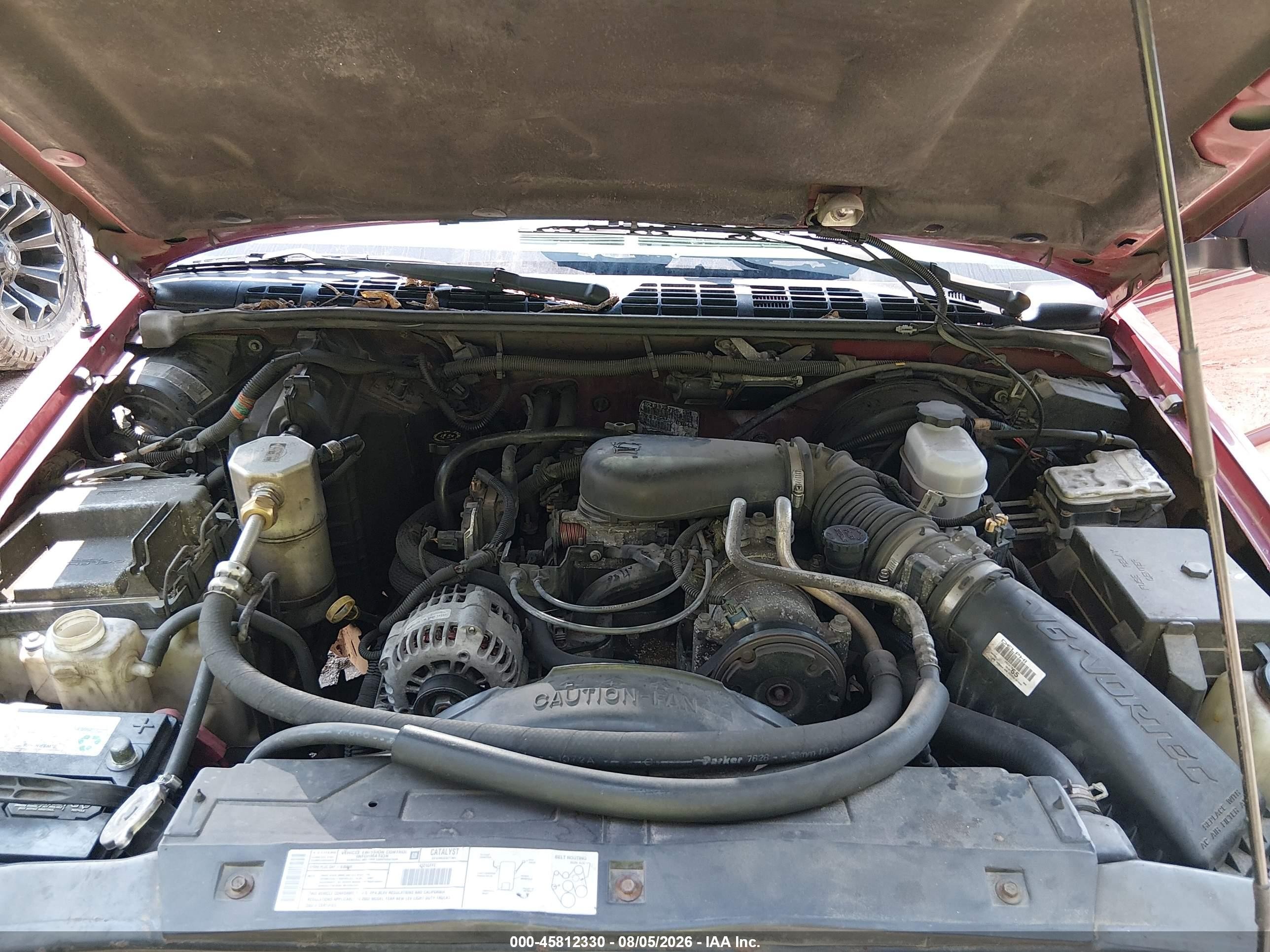 2002 Chevrolet S-10 Ls Red vin: 1GCDT13W82K223618
