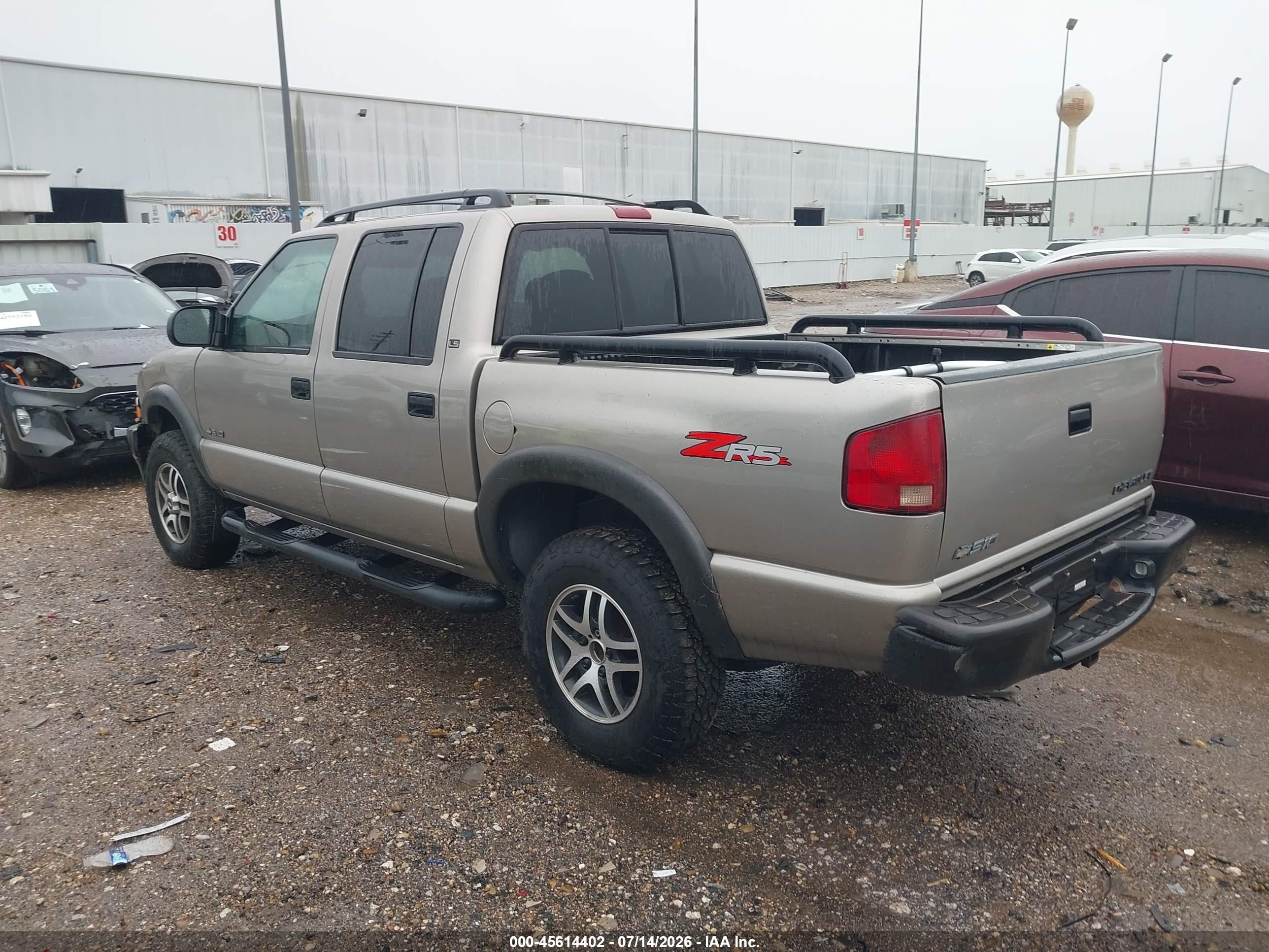 2002 Chevrolet S-10 Ls Желто-коричневый vin: 1GCDT13W92K184196
