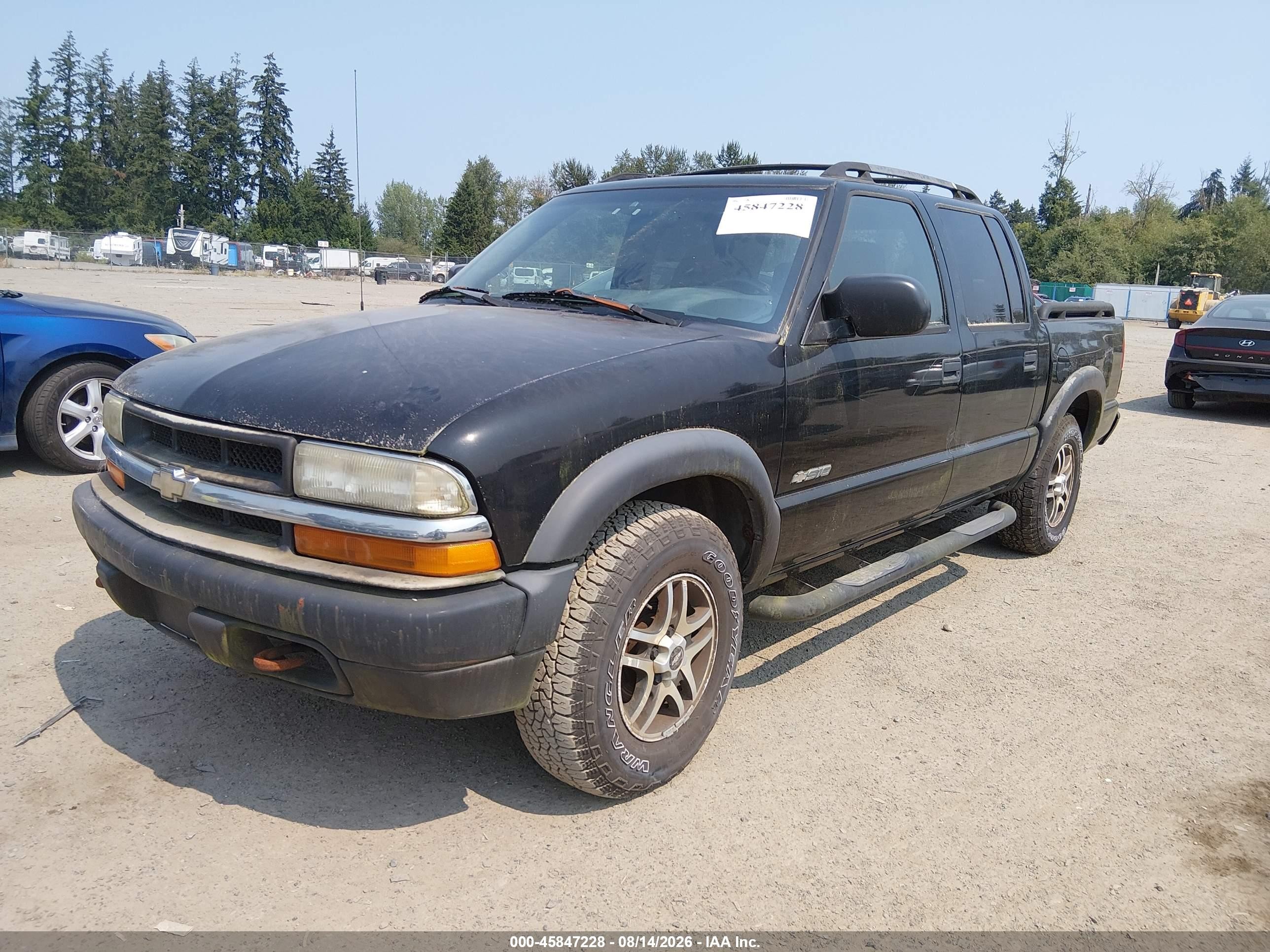 2003 Chevrolet S Truck S10 Black vin: 1GCDT13X03K141554