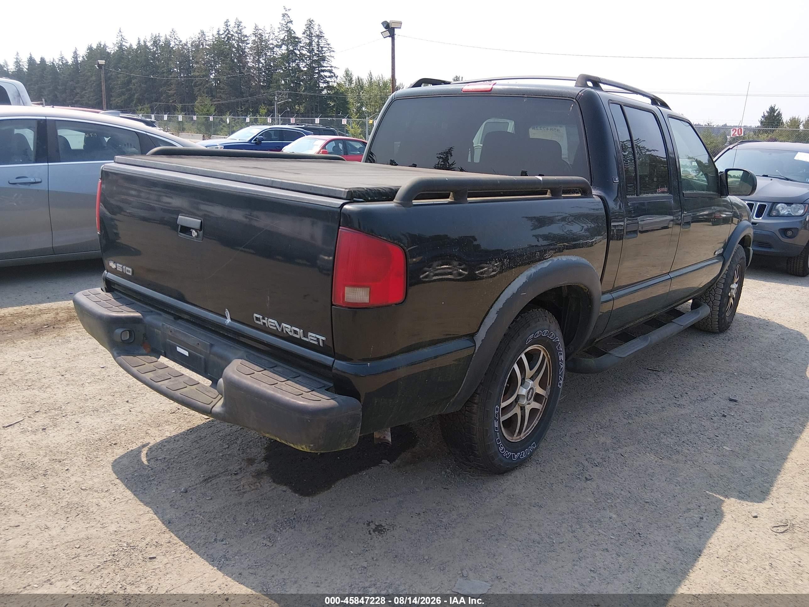 2003 Chevrolet S Truck S10 Black vin: 1GCDT13X03K141554