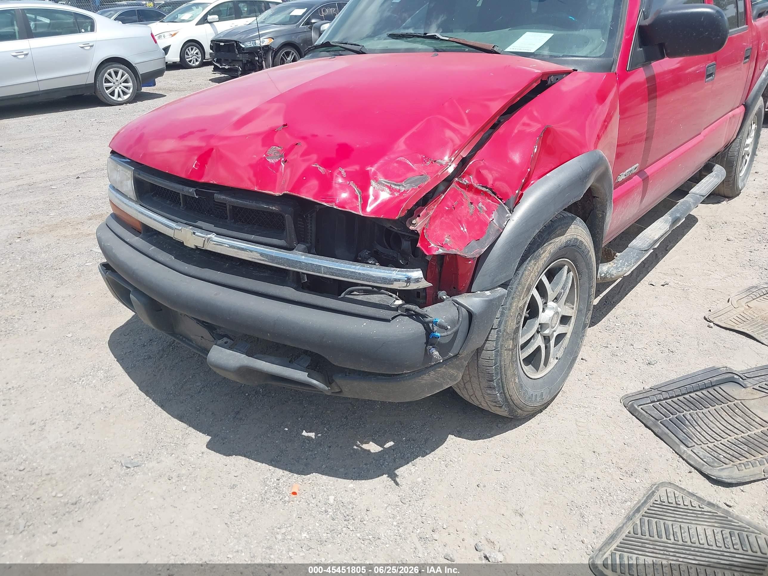 2003 Chevrolet S-10 Ls Красный vin: 1GCDT13X23K134069