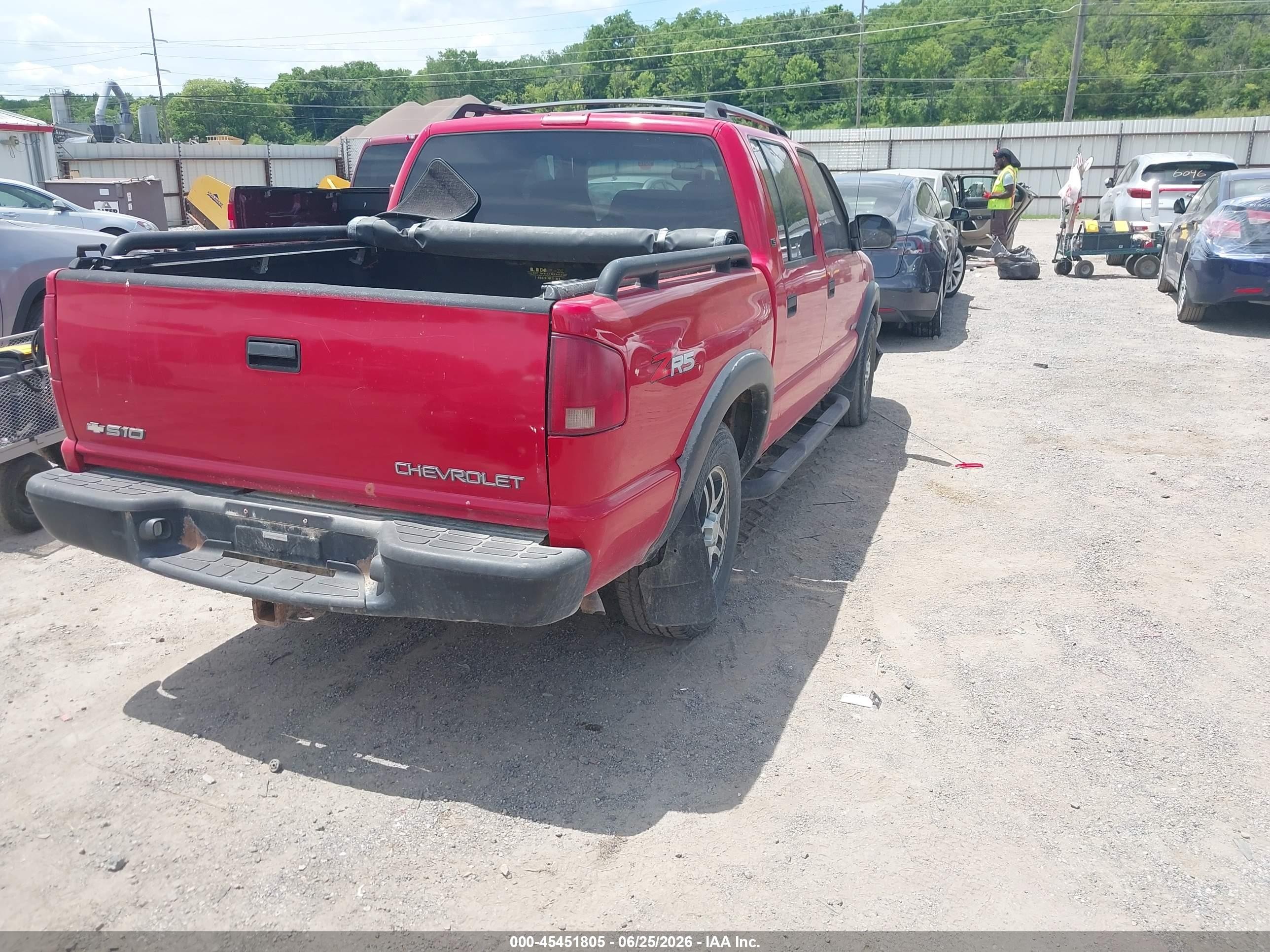 2003 Chevrolet S-10 Ls Красный vin: 1GCDT13X23K134069