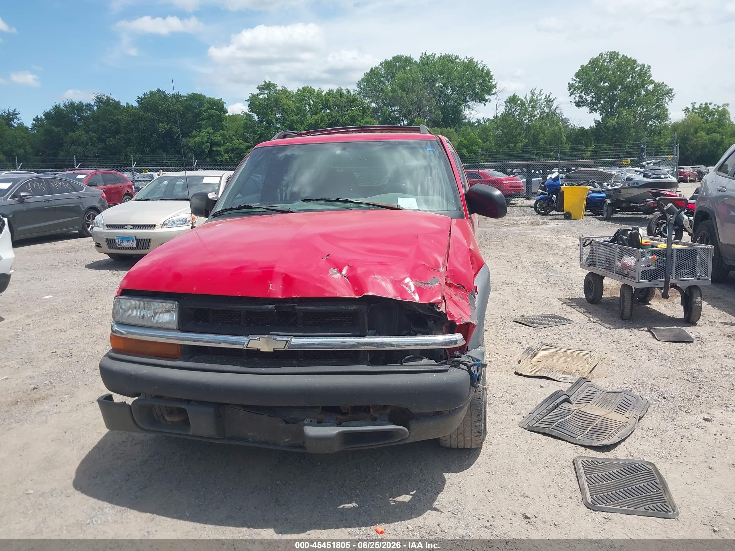 2003 Chevrolet S-10 Ls Красный vin: 1GCDT13X23K134069