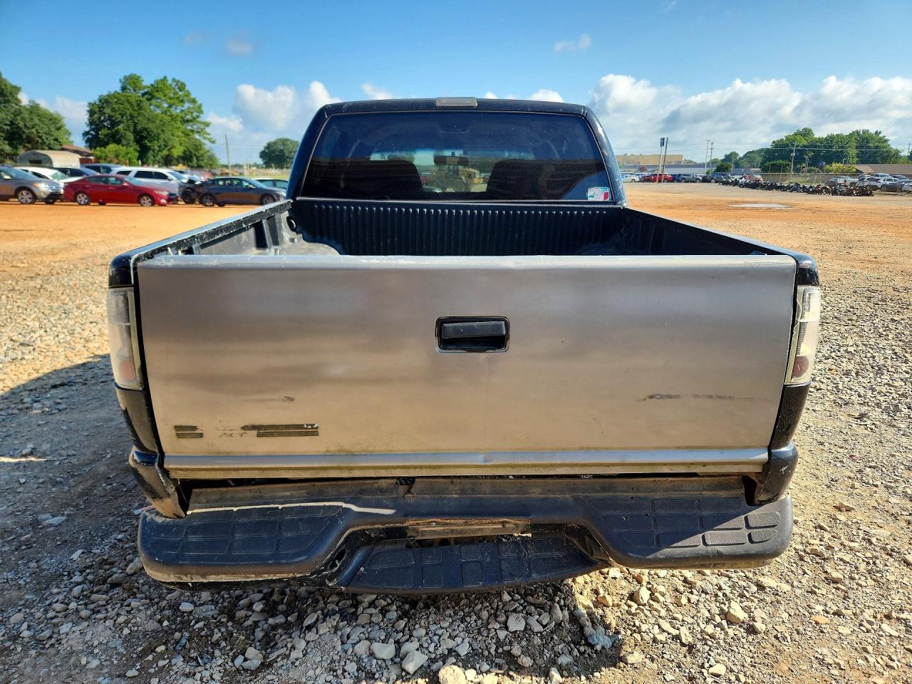2004 Chevrolet S Truck S10 Black vin: 1GCDT13X64K118765