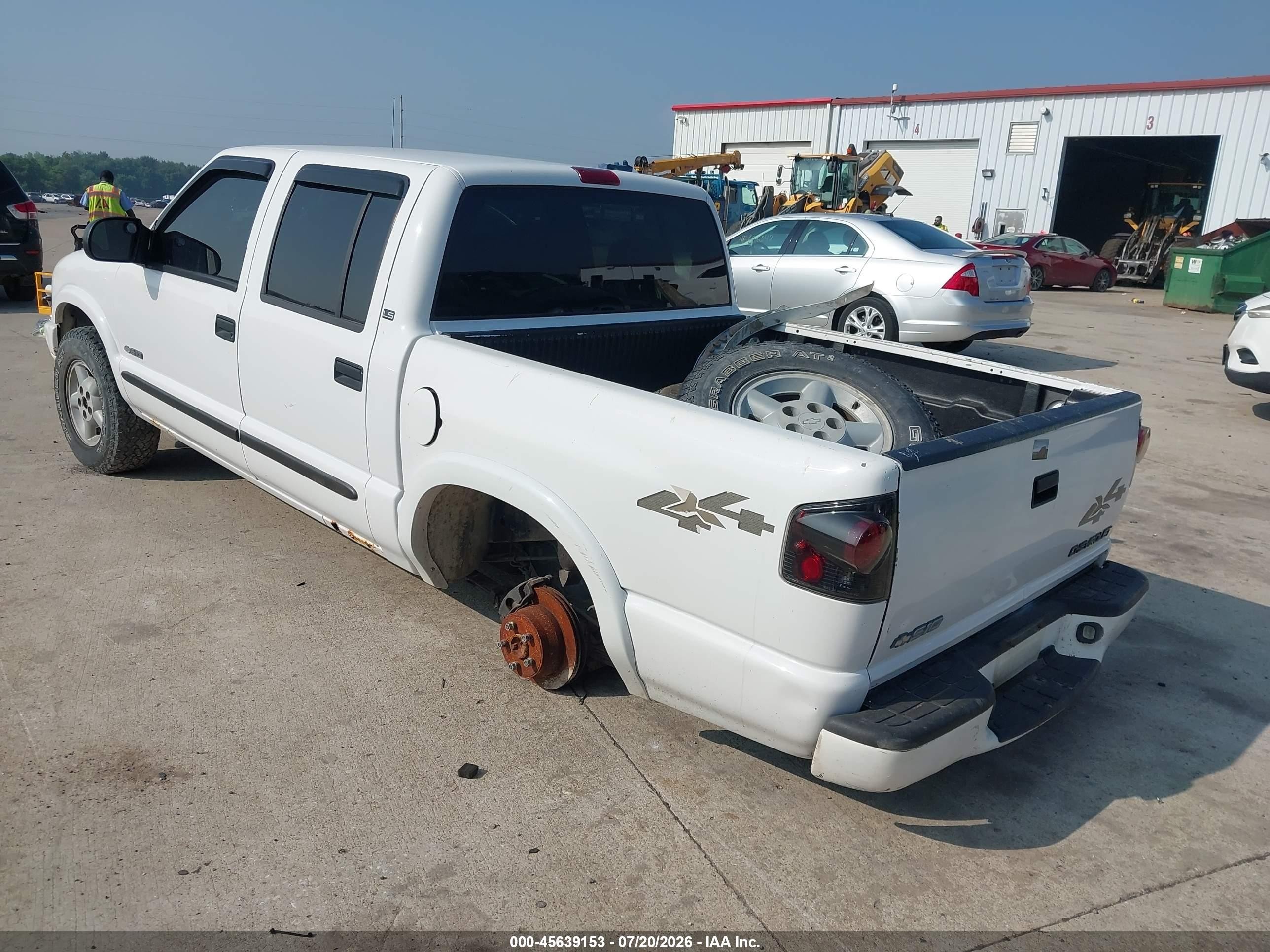 2003 Chevrolet S-10 Ls White vin: 1GCDT13X73K137551