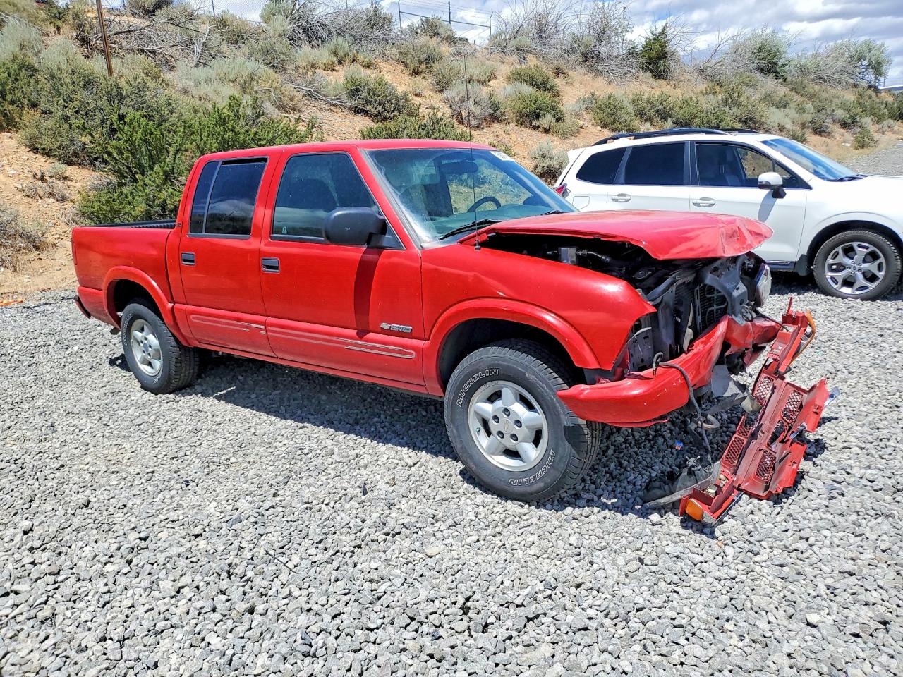 2004 Chevrolet S Truck S10 Красный vin: 1GCDT13X84K137916