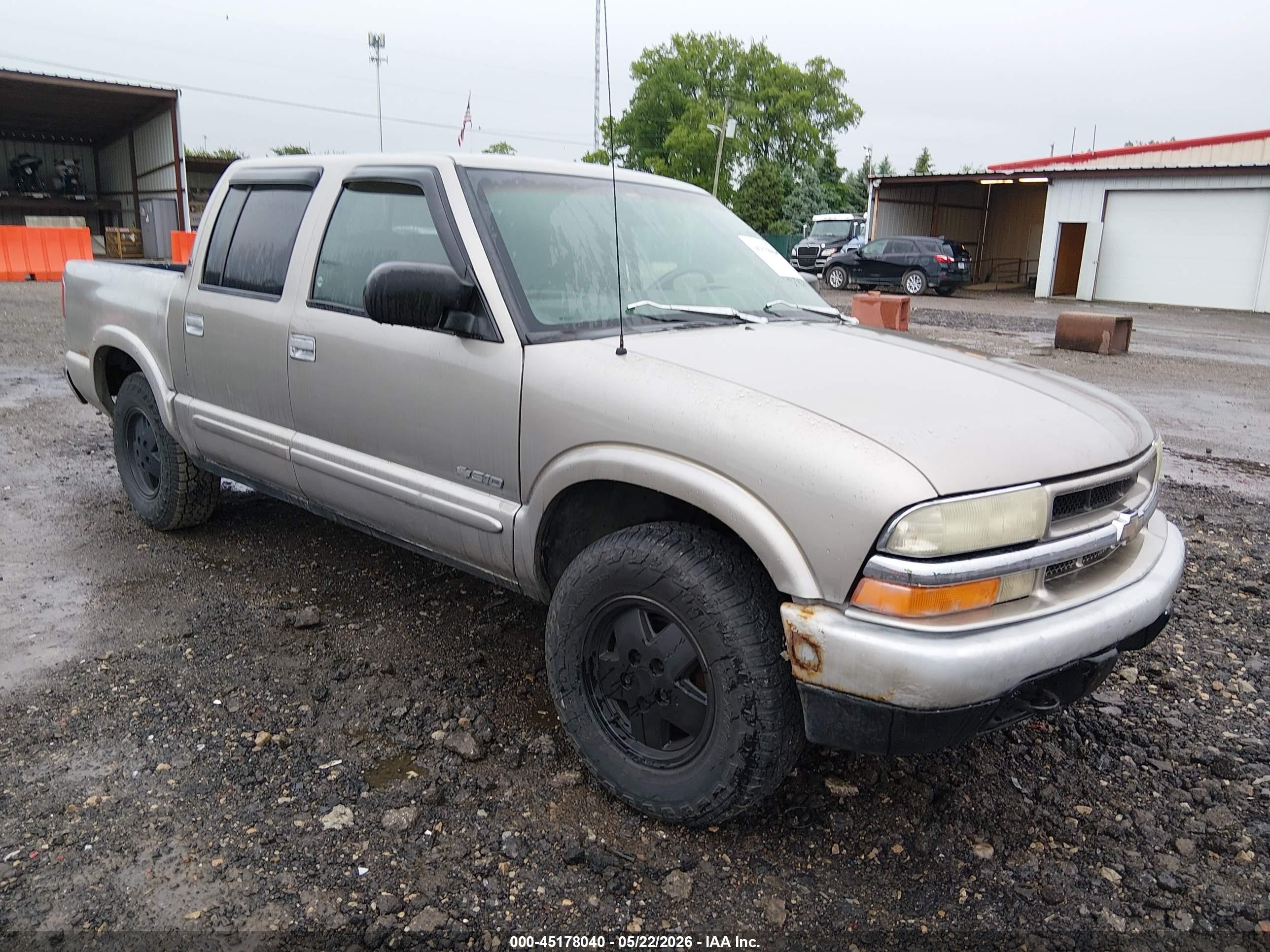 2003 Chevrolet S-10 Ls Серебряный vin: 1GCDT13X93K137034