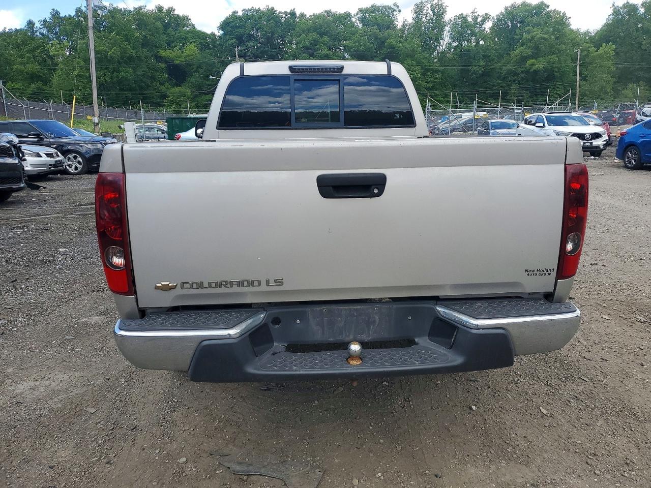 2005 Chevrolet Colorado Silver vin: 1GCDT146058272280