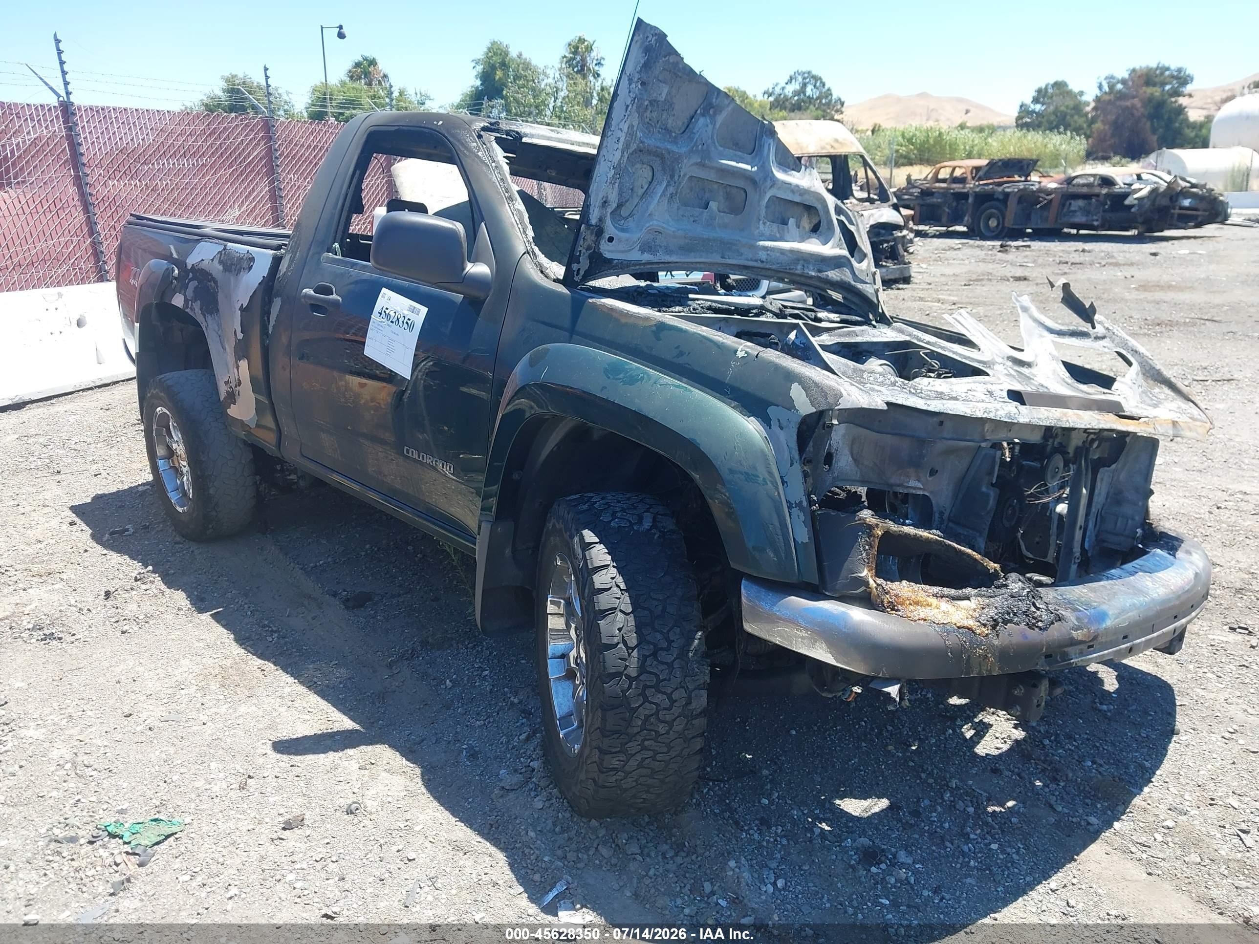 2005 Chevrolet Colorado Ls Green vin: 1GCDT146158205879