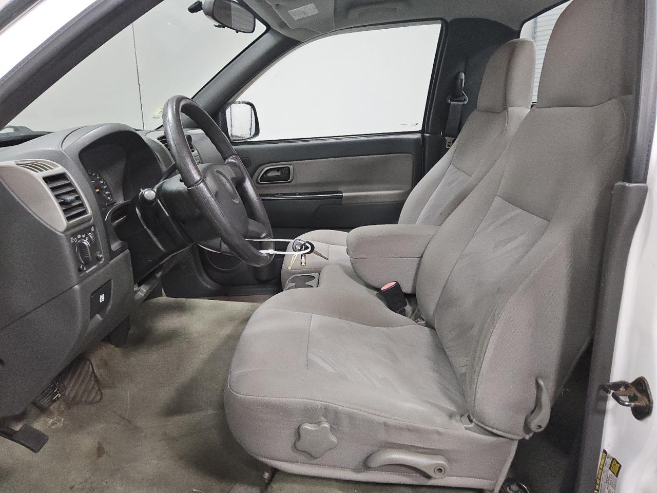 2005 Chevrolet Colorado White vin: 1GCDT146258209603