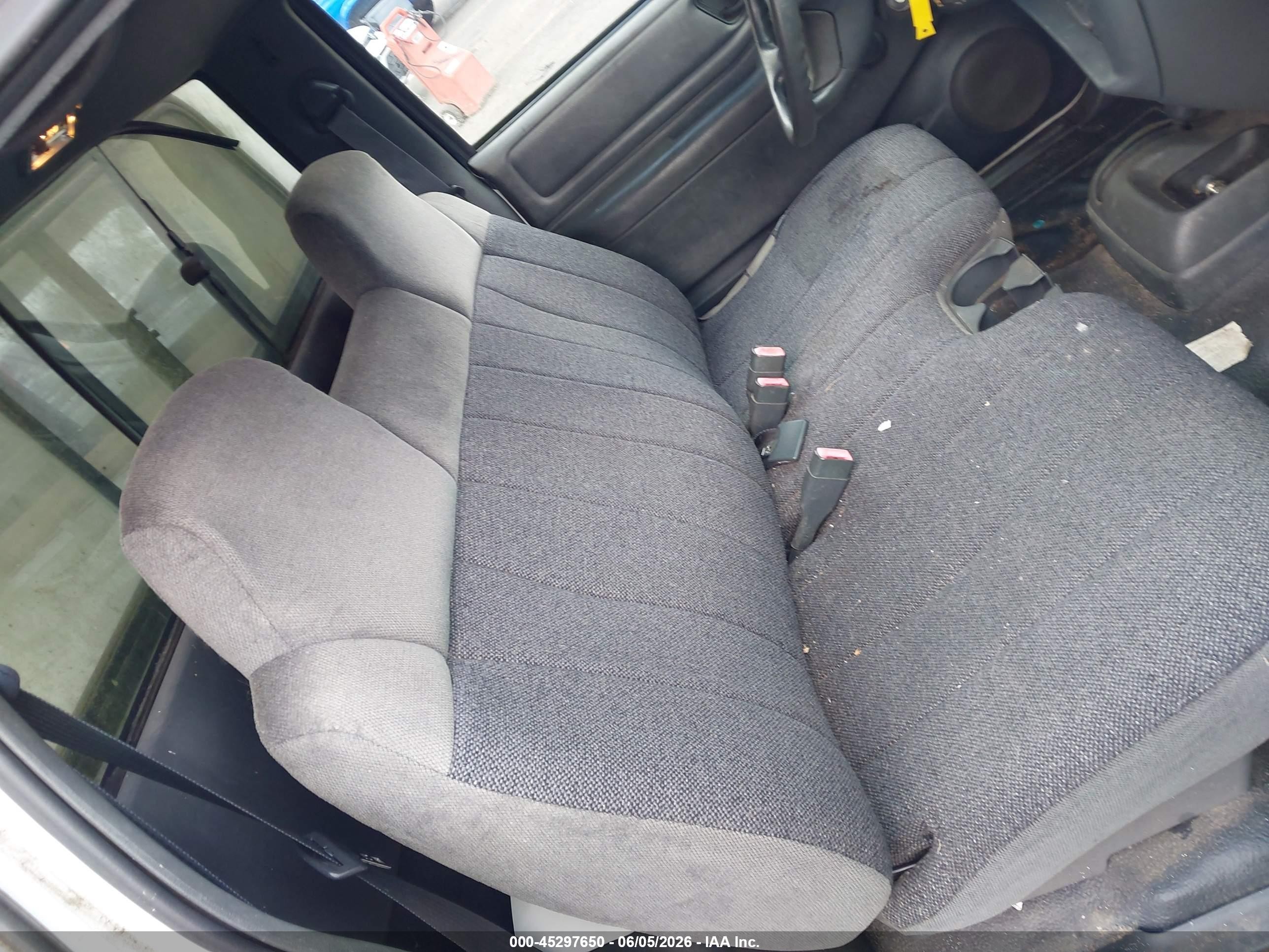 1996 Chevrolet S Truck S10 White vin: 1GCDT14X8T8123444