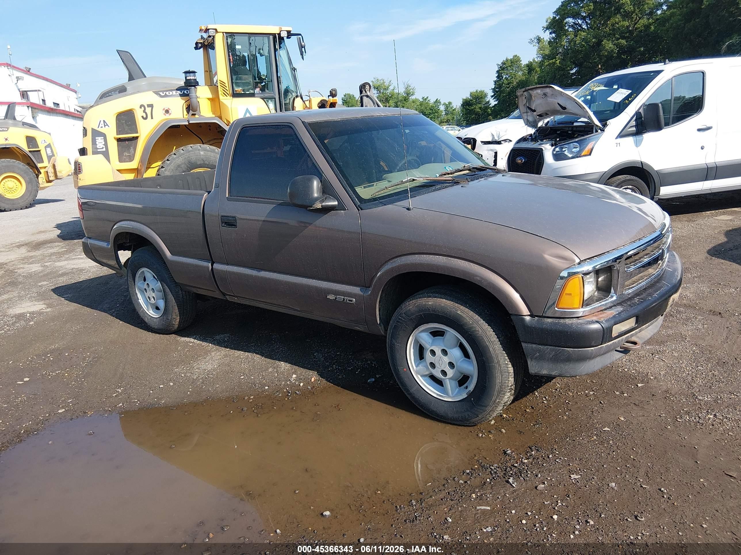 1GCDT14X8V8104301