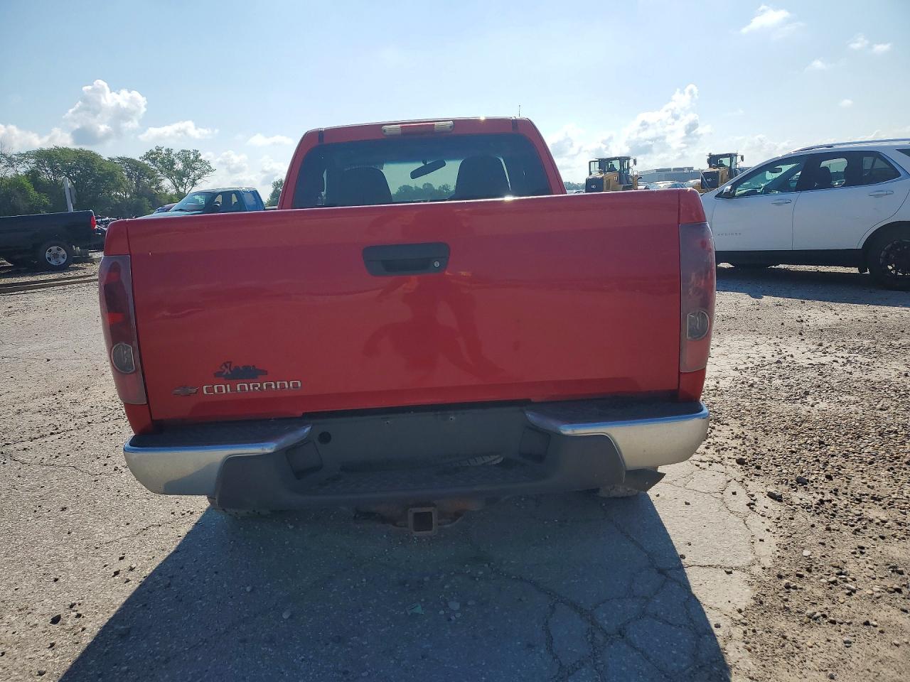 2006 Chevrolet Colorado Red vin: 1GCDT196168324834