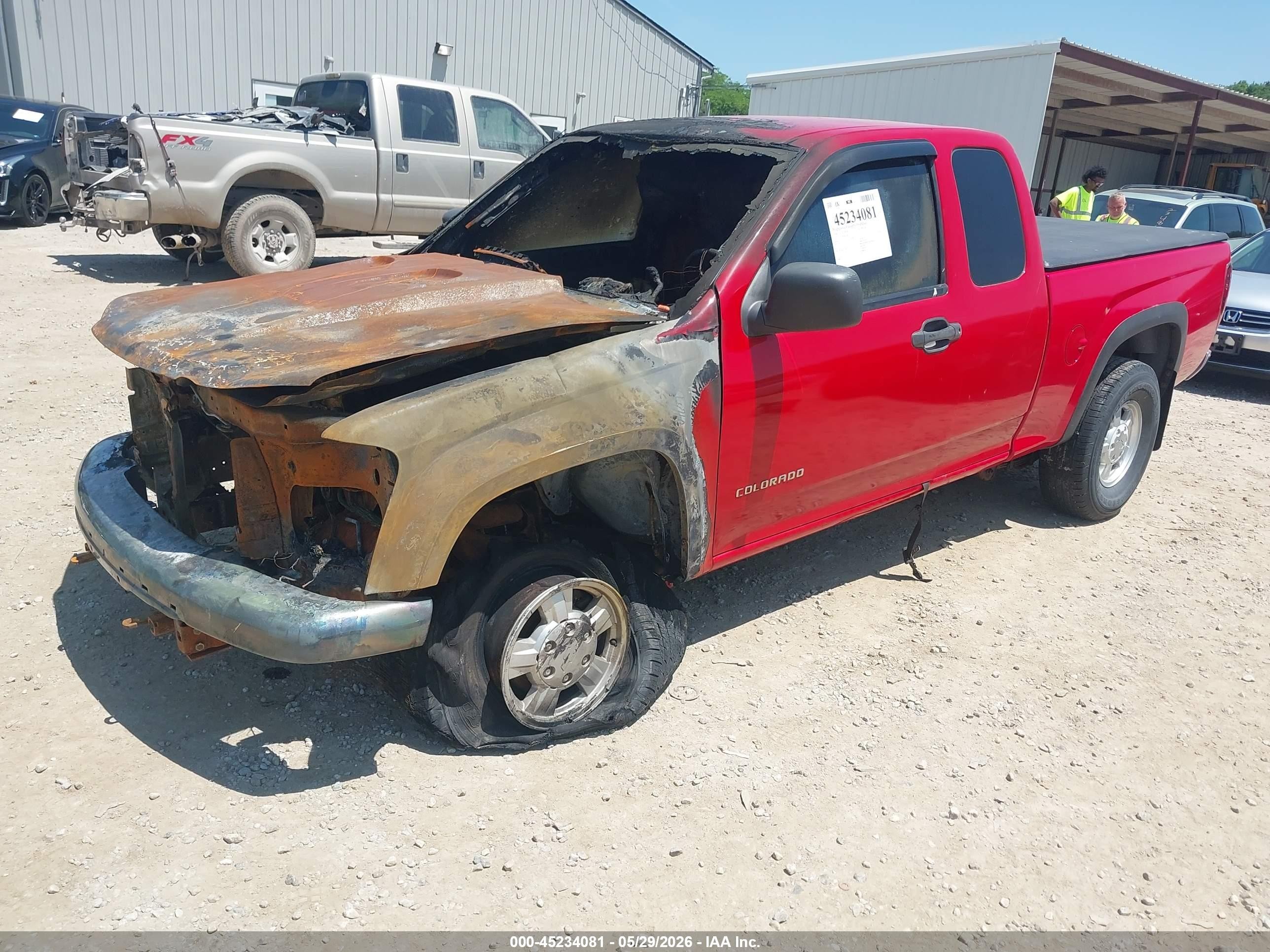 2004 Chevrolet Colorado Ls Red vin: 1GCDT196248145845