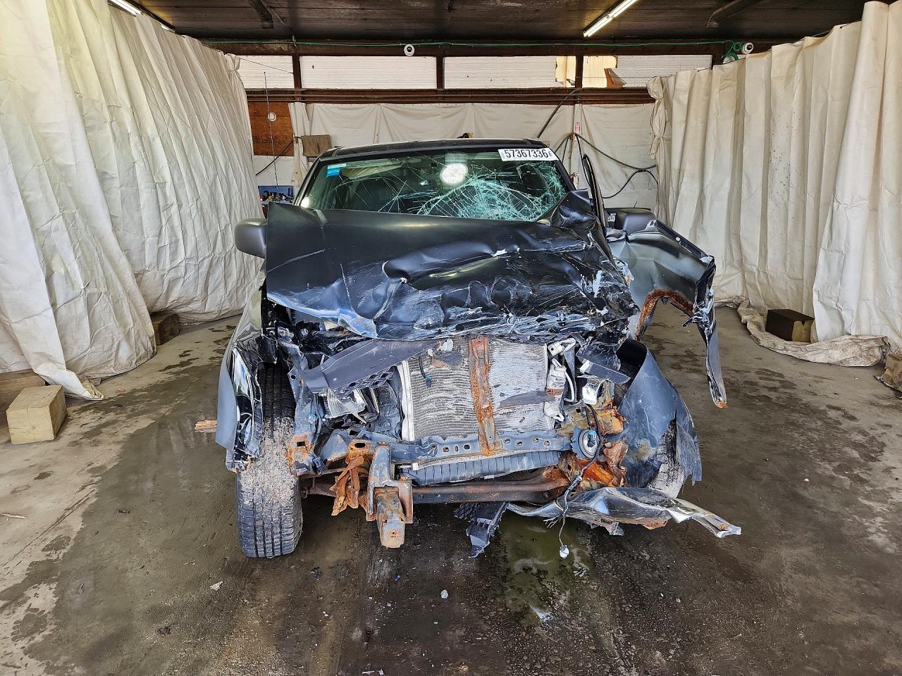 2005 Chevrolet Colorado Черный vin: 1GCDT196258109803