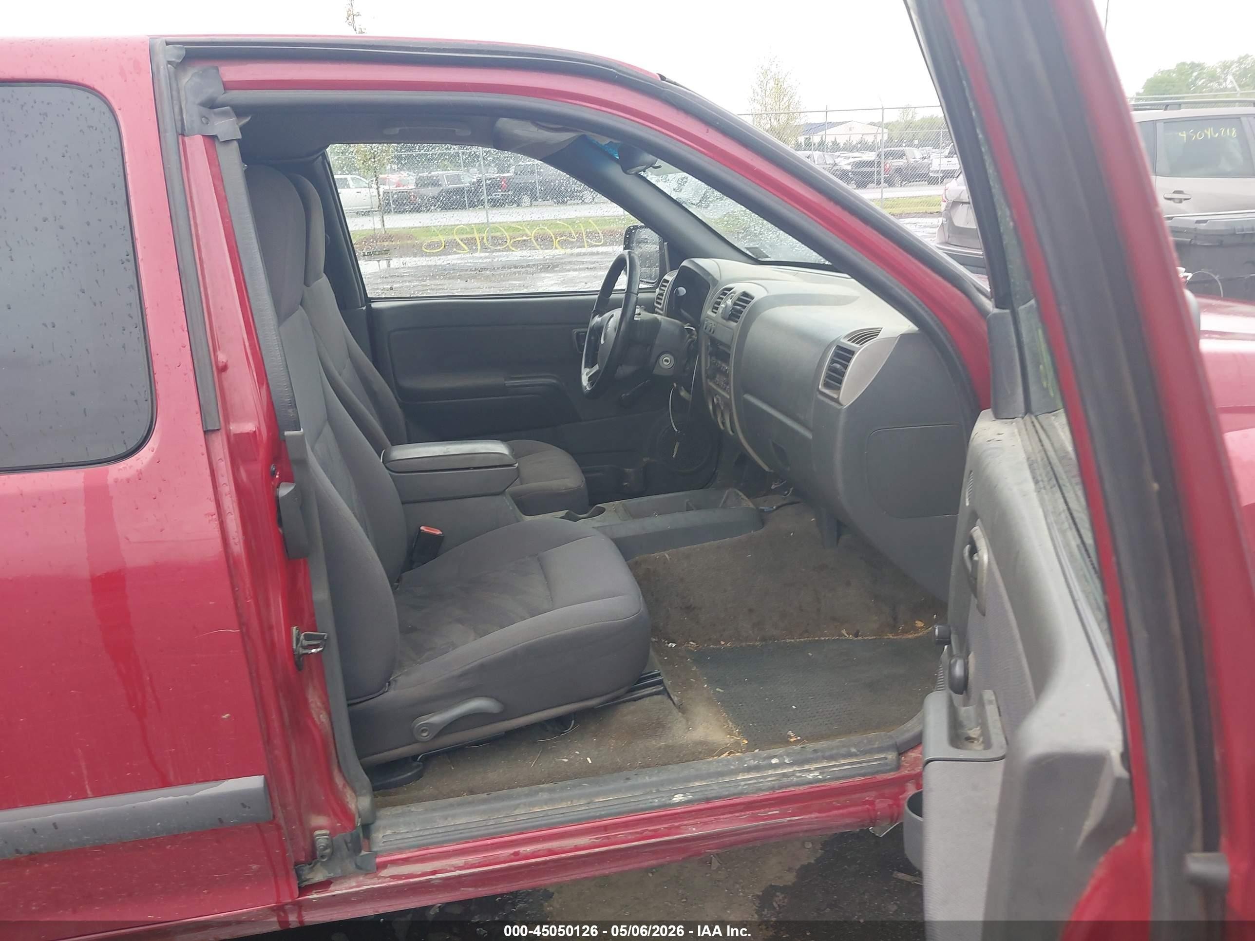 2004 Chevrolet Colorado Ls Red vin: 1GCDT196748163113
