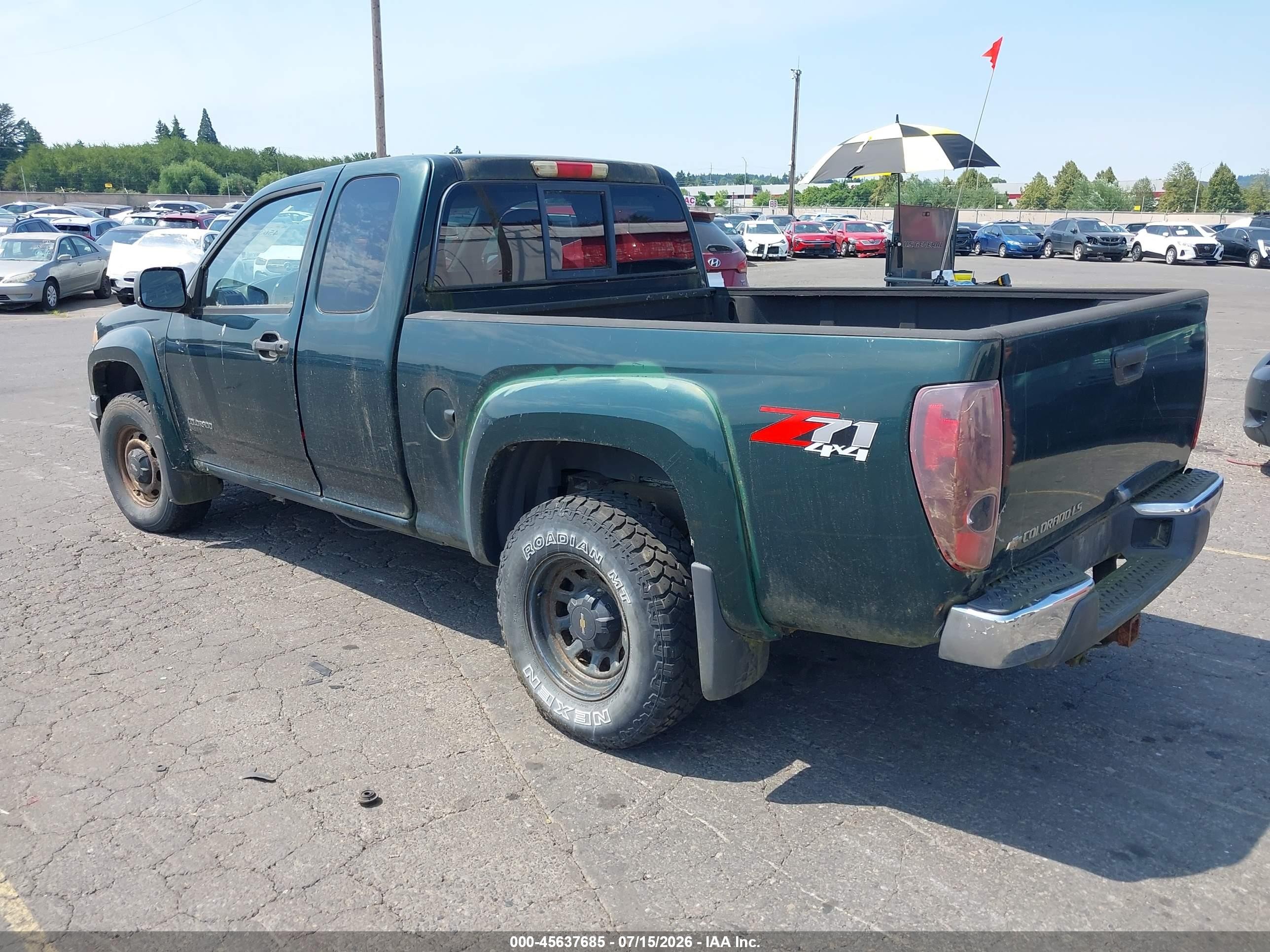 2005 Chevrolet Colorado Ls Green vin: 1GCDT196758190135