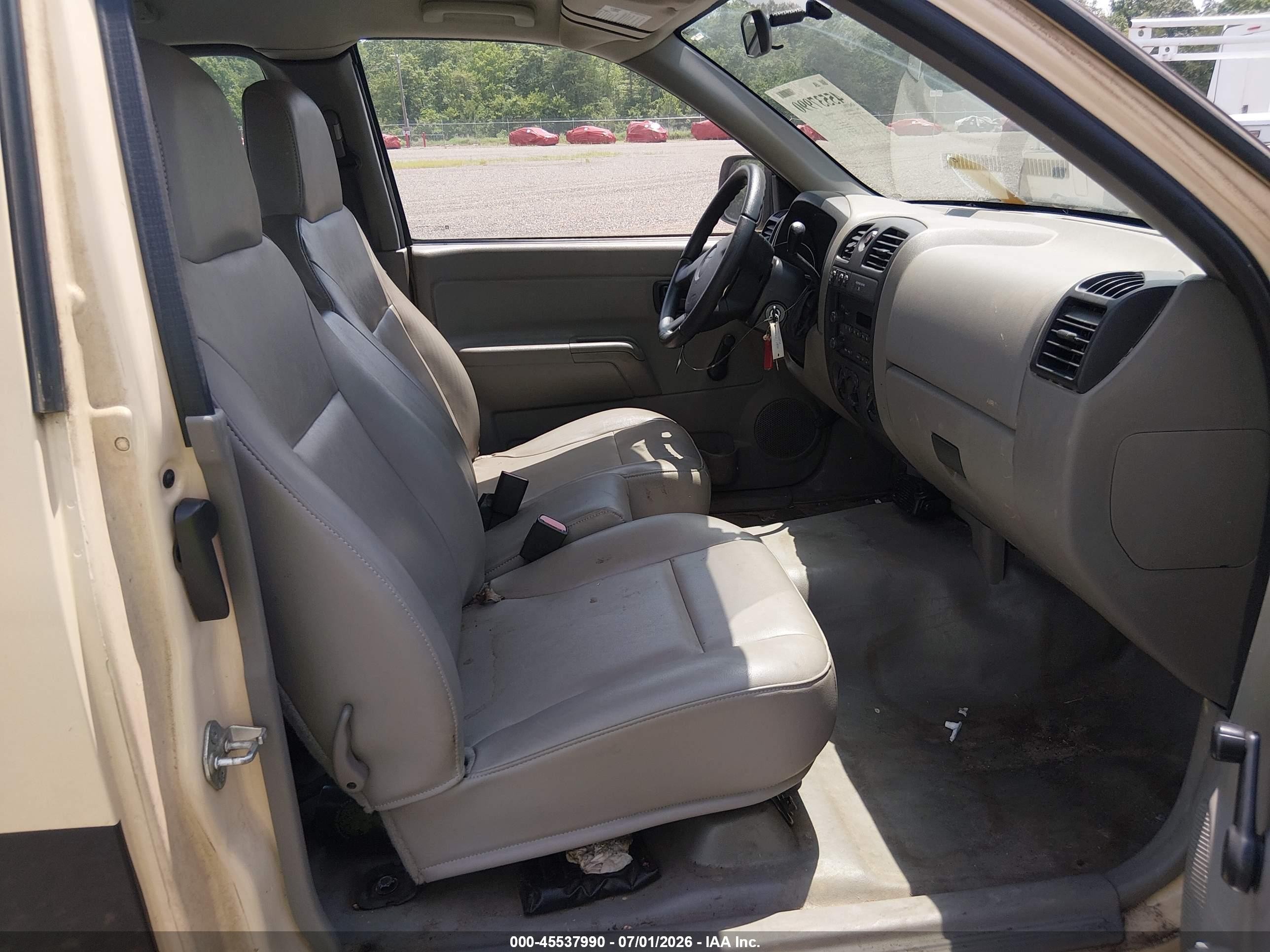 2006 Chevrolet Colorado Work Truck Tan vin: 1GCDT196868173460