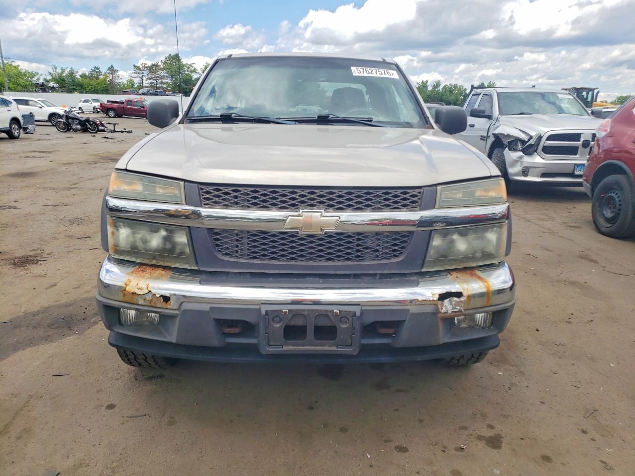 2006 Chevrolet Colorado Silver vin: 1GCDT196868300949