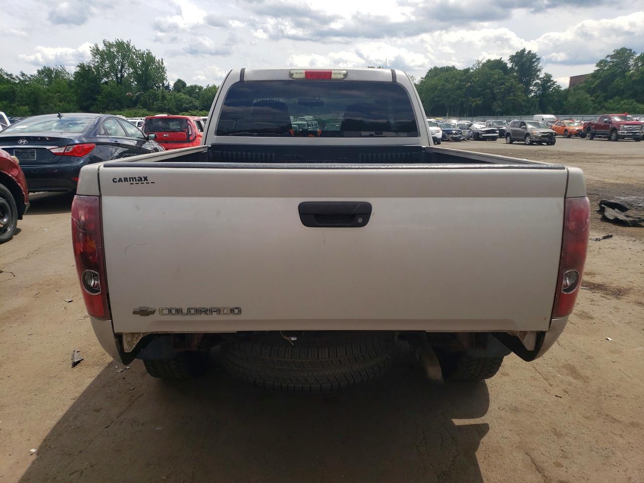 2006 Chevrolet Colorado Silver vin: 1GCDT196868300949