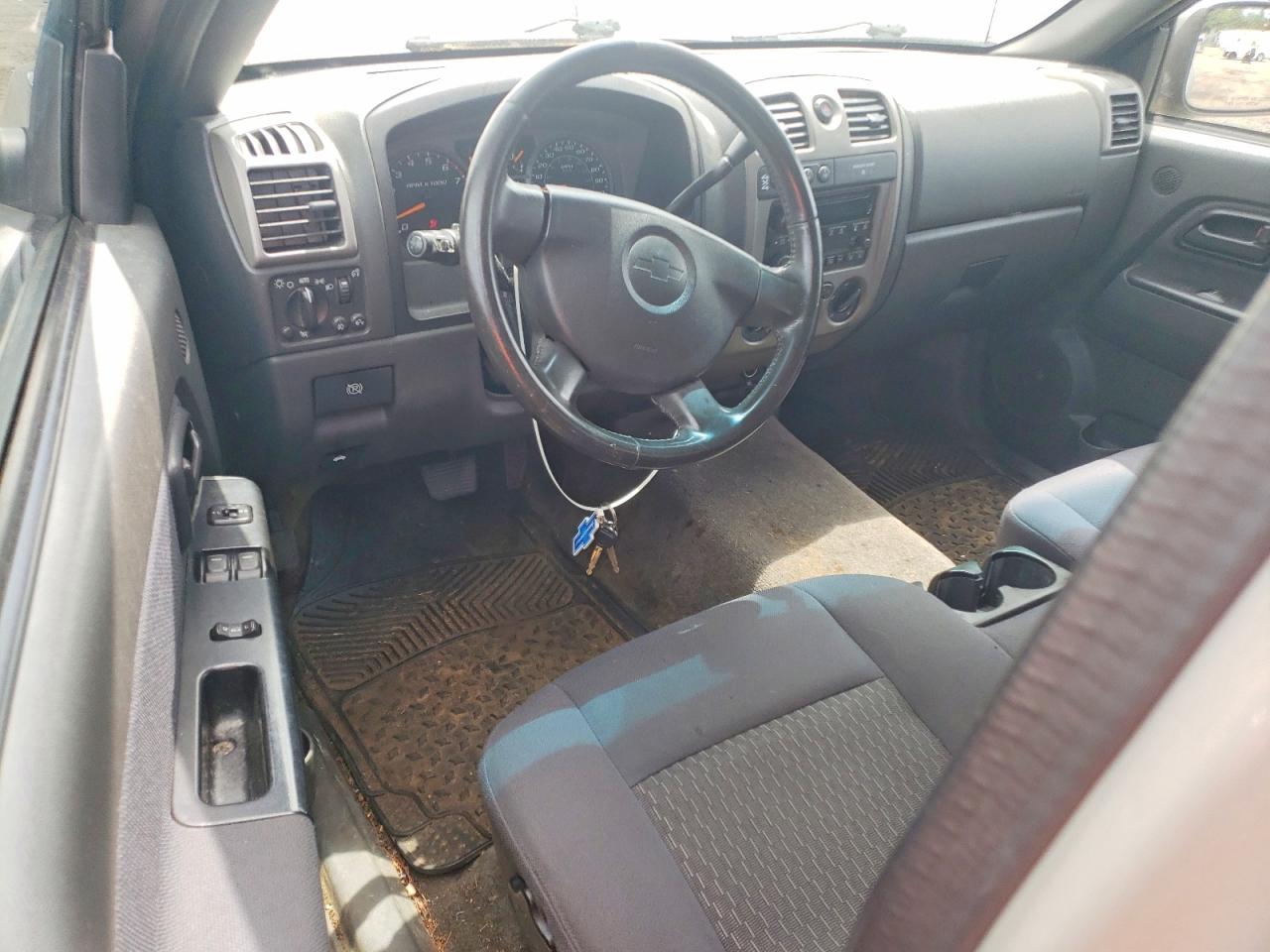 2006 Chevrolet Colorado Silver vin: 1GCDT196868300949