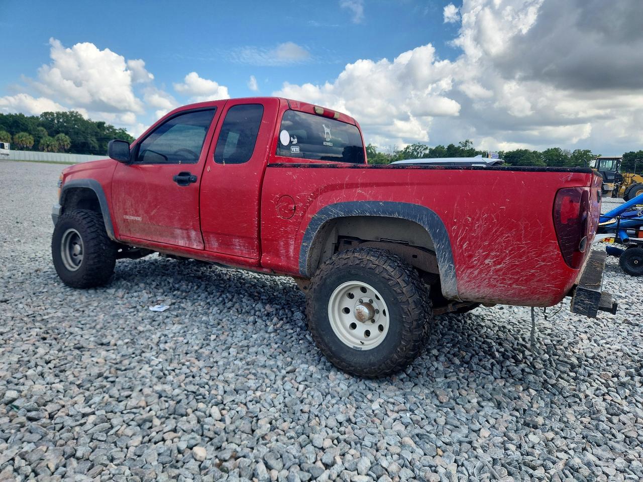 2005 Chevrolet Colorado Red vin: 1GCDT196958228450