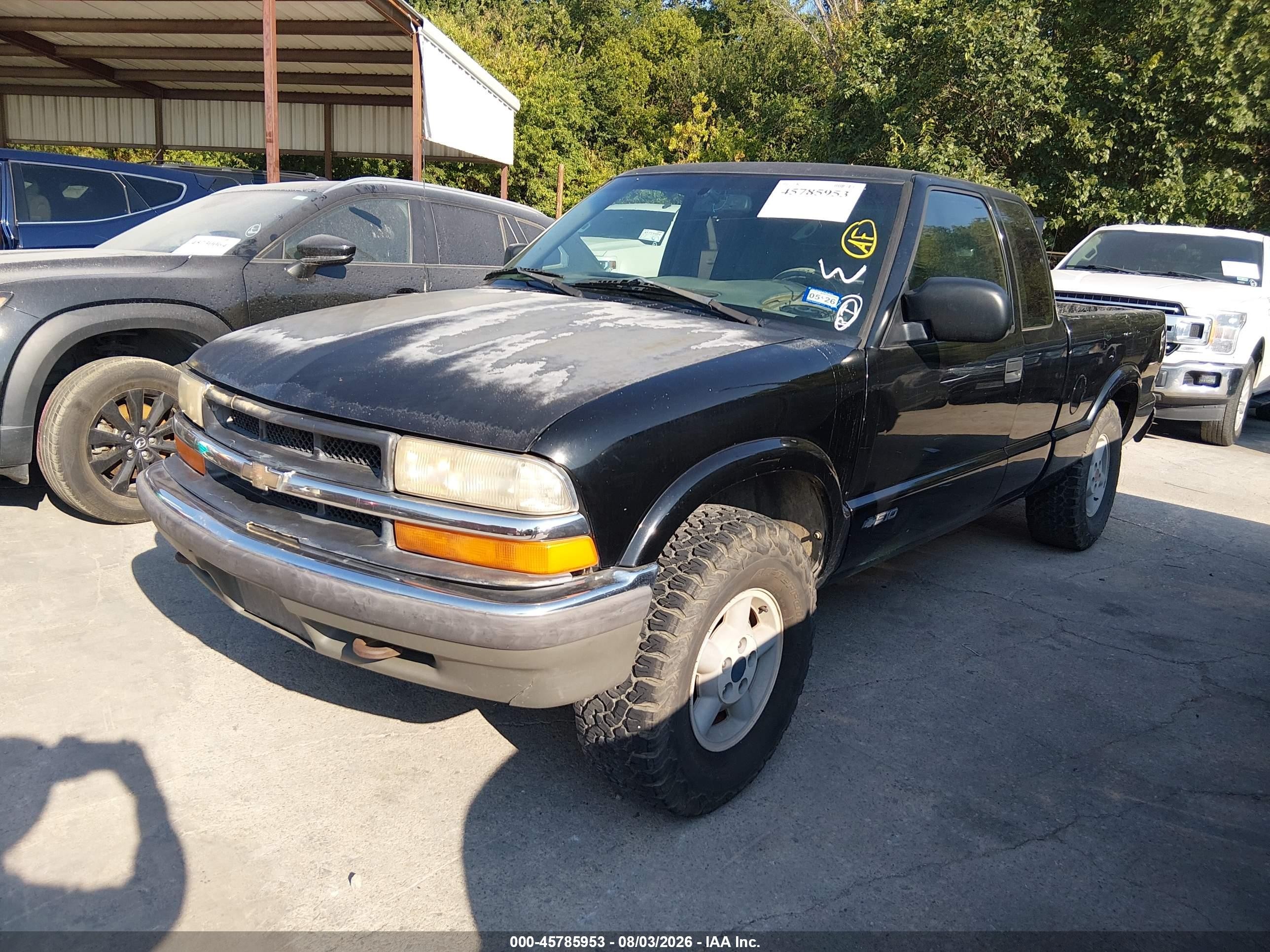 2000 Chevrolet S-10 Ls Черный vin: 1GCDT19W0Y8172693