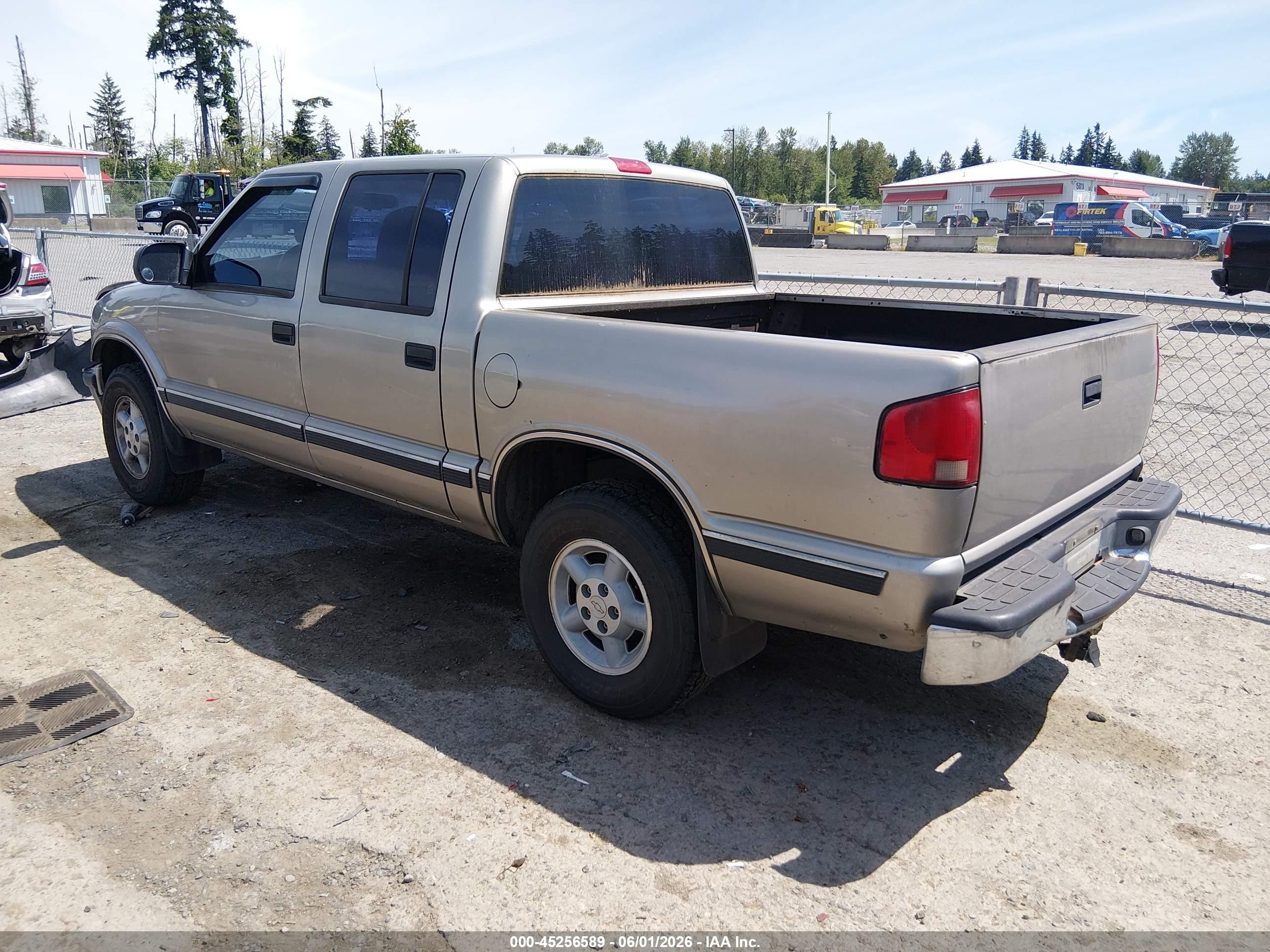 1999 Chevrolet S-10 Ls Tan vin: 1GCDT19W5XK152070