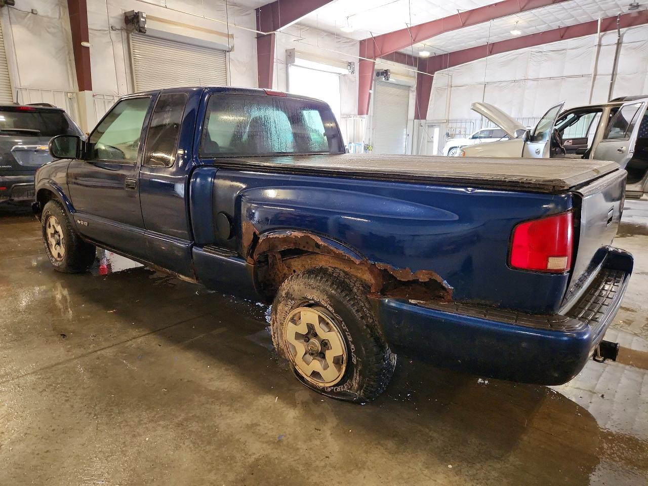 2000 Chevrolet S Truck S10 Blue vin: 1GCDT19W6Y8139925