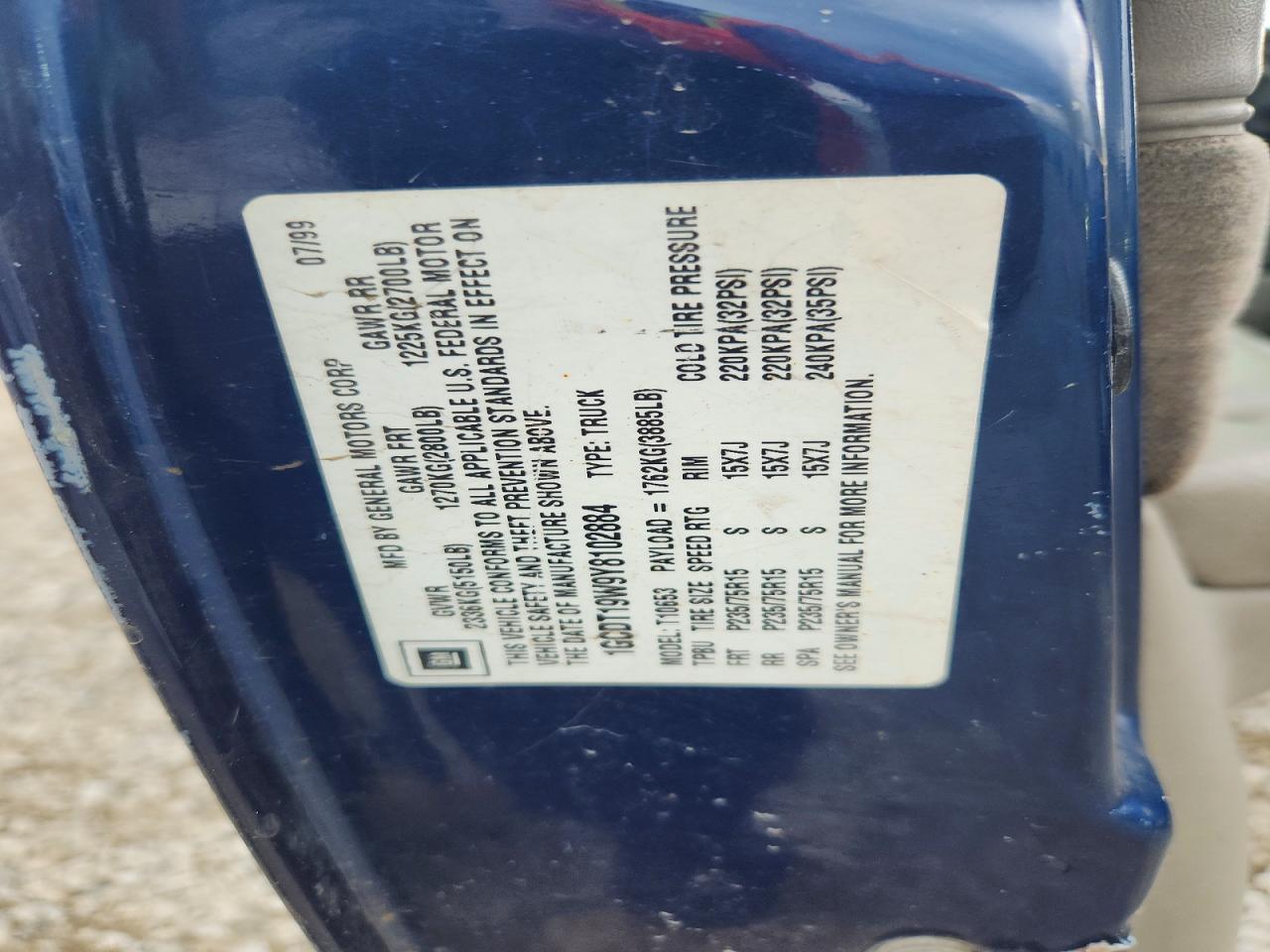 2000 Chevrolet S Truck S10 Blue vin: 1GCDT19W9Y8102884