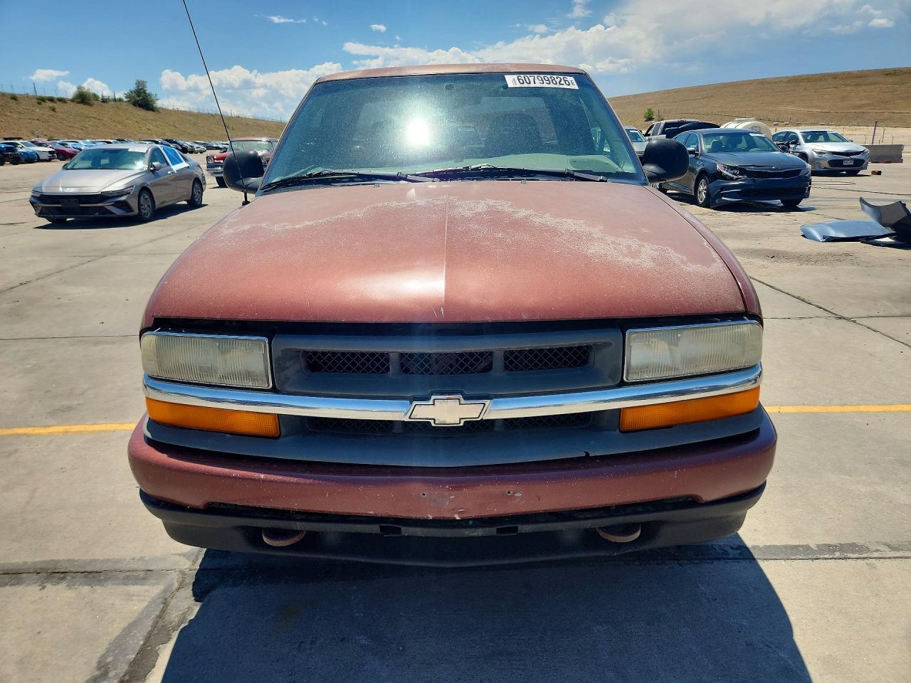 1998 Chevrolet S Truck S10 Burgundy vin: 1GCDT19X2W8117748